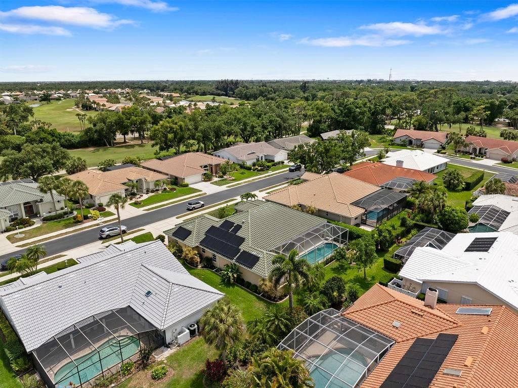 Single Family Residence at 1543 WATERFORD DR, VENICE, photo 46 of 63