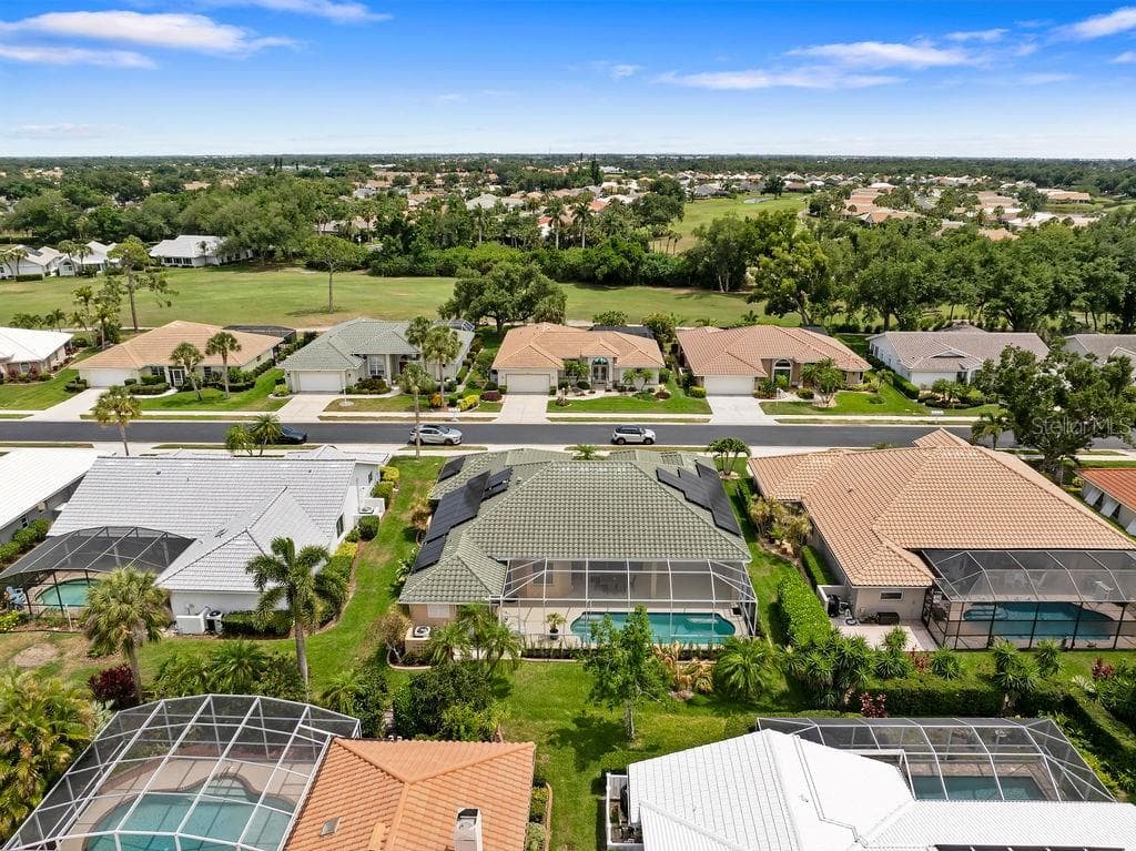 Single Family Residence at 1543 WATERFORD DR, VENICE, photo 48 of 63