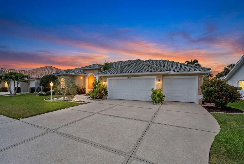 Single Family Residence at 1543 WATERFORD DR, VENICE, photo 60 of 63