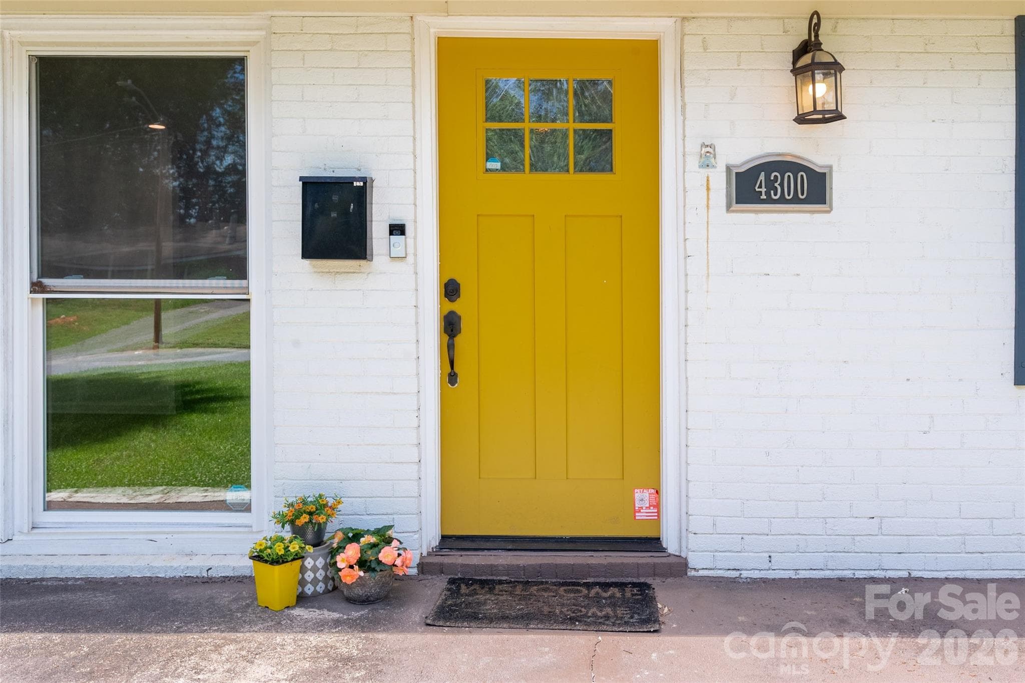4300 Dowling Drive - Charlotte