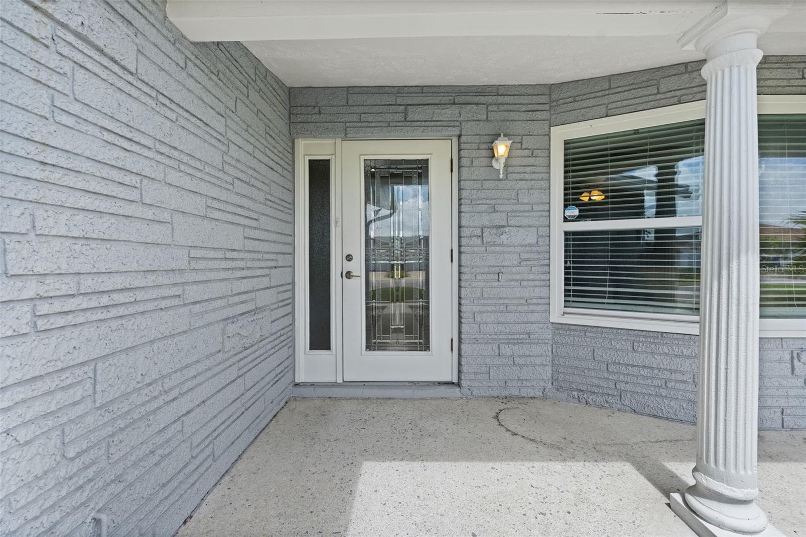 Single Family Residence at 710 116TH AVE, TREASURE ISLAND, photo 9 of 58
