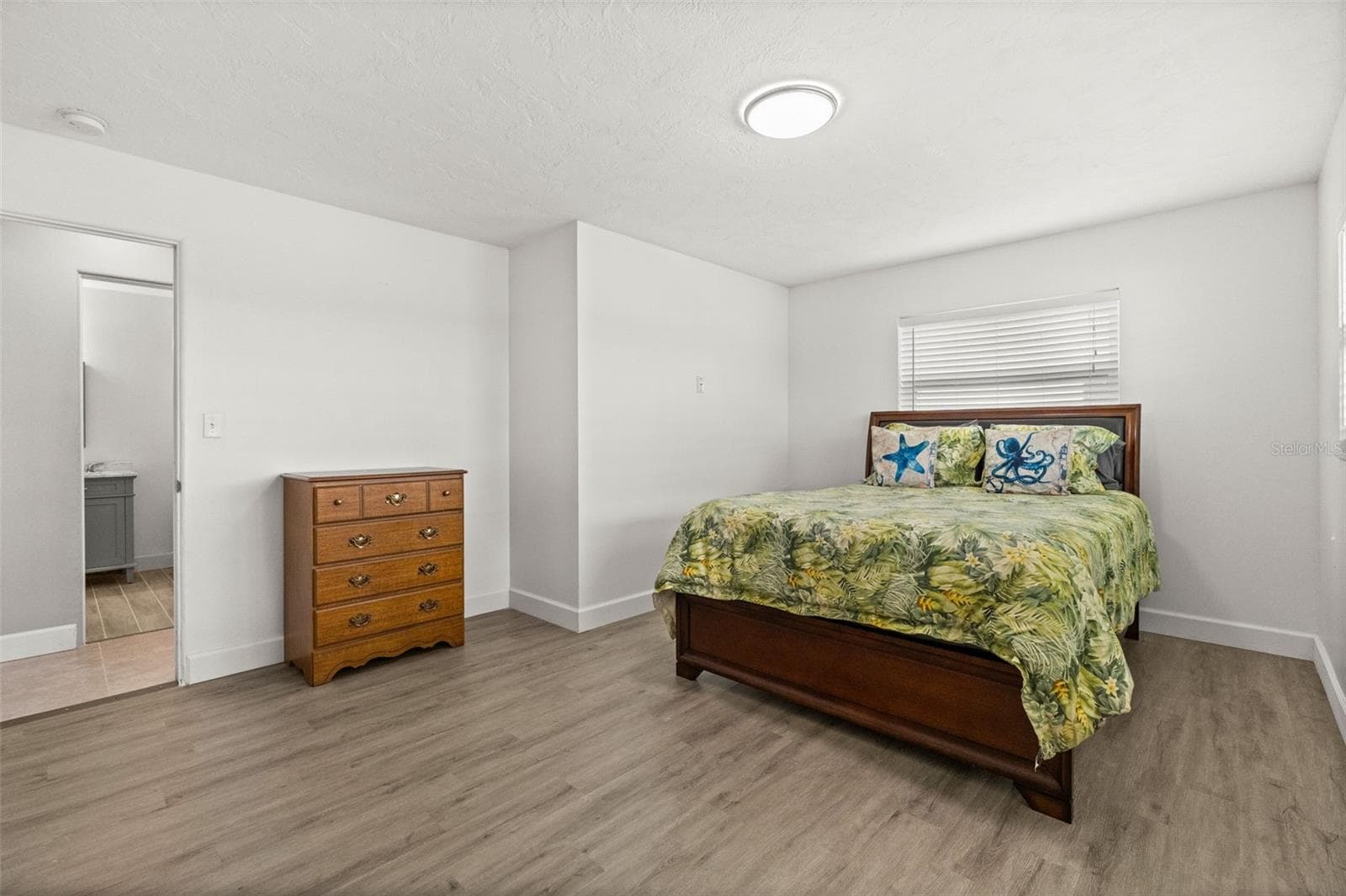 Single Family Residence at 710 116TH AVE, TREASURE ISLAND, photo 34 of 58