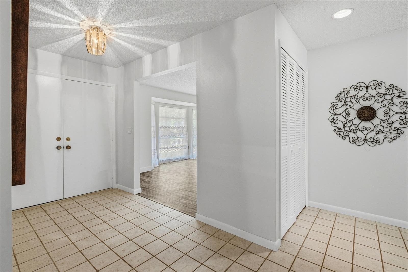Single Family Residence at 2749 GREENDALE DR, SARASOTA, photo 6 of 45