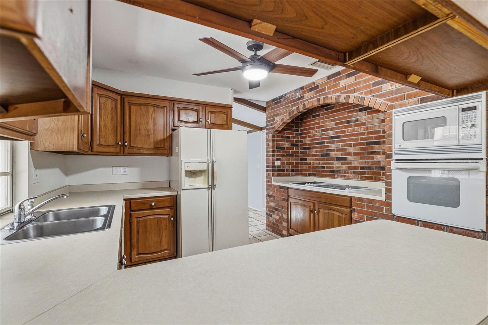 Single Family Residence at 2749 GREENDALE DR, SARASOTA, photo 10 of 45