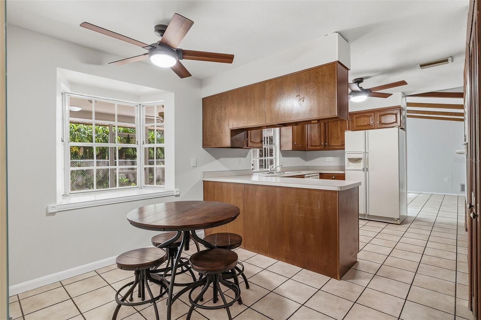 Single Family Residence at 2749 GREENDALE DR, SARASOTA, photo 12 of 45