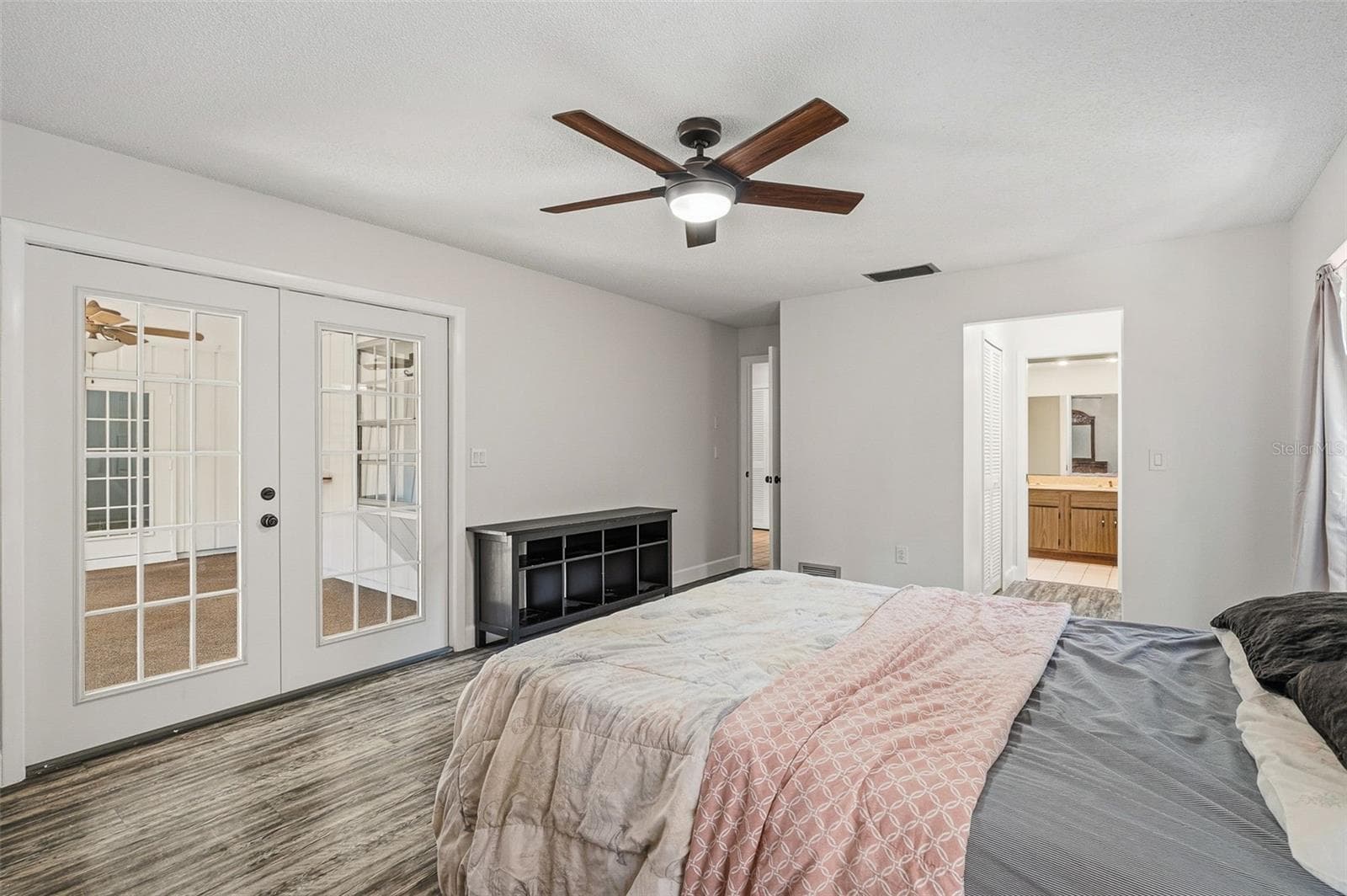 Single Family Residence at 2749 GREENDALE DR, SARASOTA, photo 19 of 45