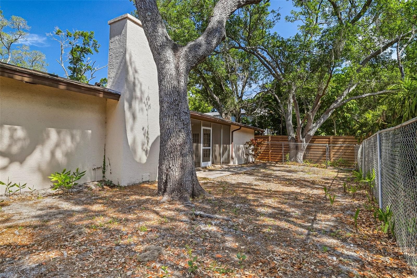 Single Family Residence at 2749 GREENDALE DR, SARASOTA, photo 34 of 45