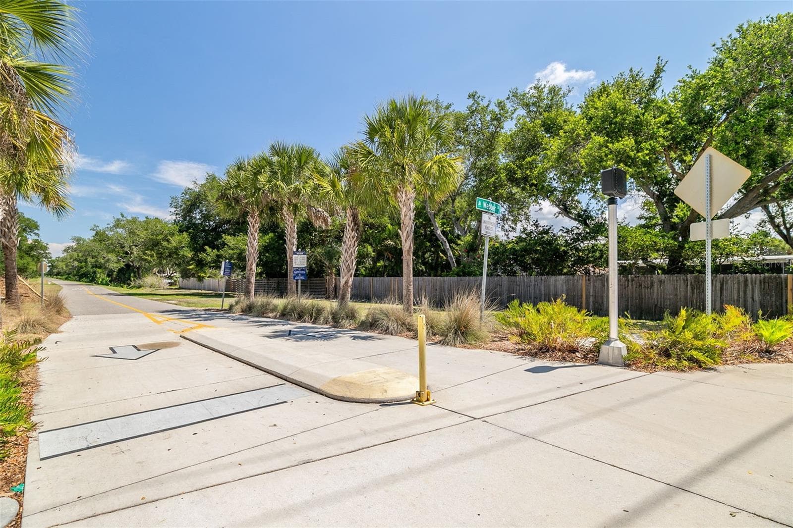 Single Family Residence at 2749 GREENDALE DR, SARASOTA, photo 44 of 45