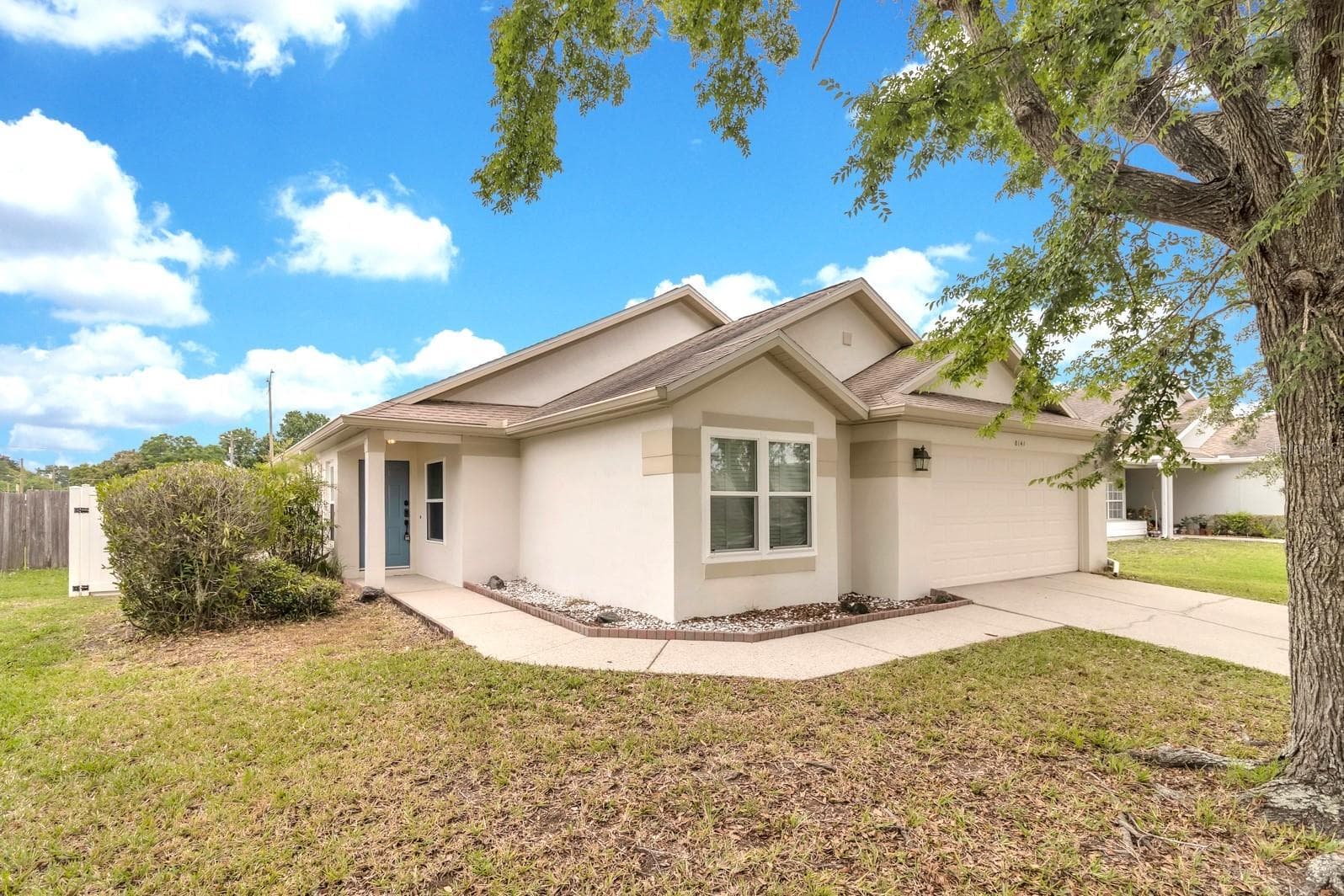 Single Family Residence at 8141 FORT THOMAS WAY, ORLANDO, photo 2 of 34