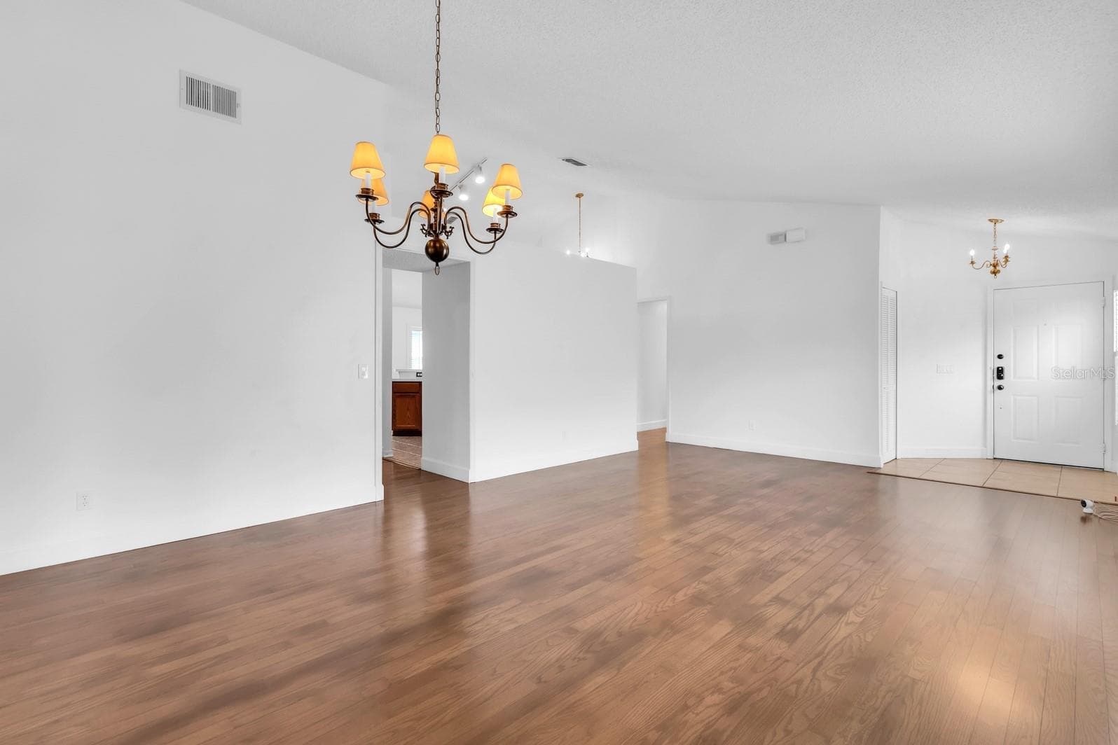 Single Family Residence at 8141 FORT THOMAS WAY, ORLANDO, photo 12 of 34