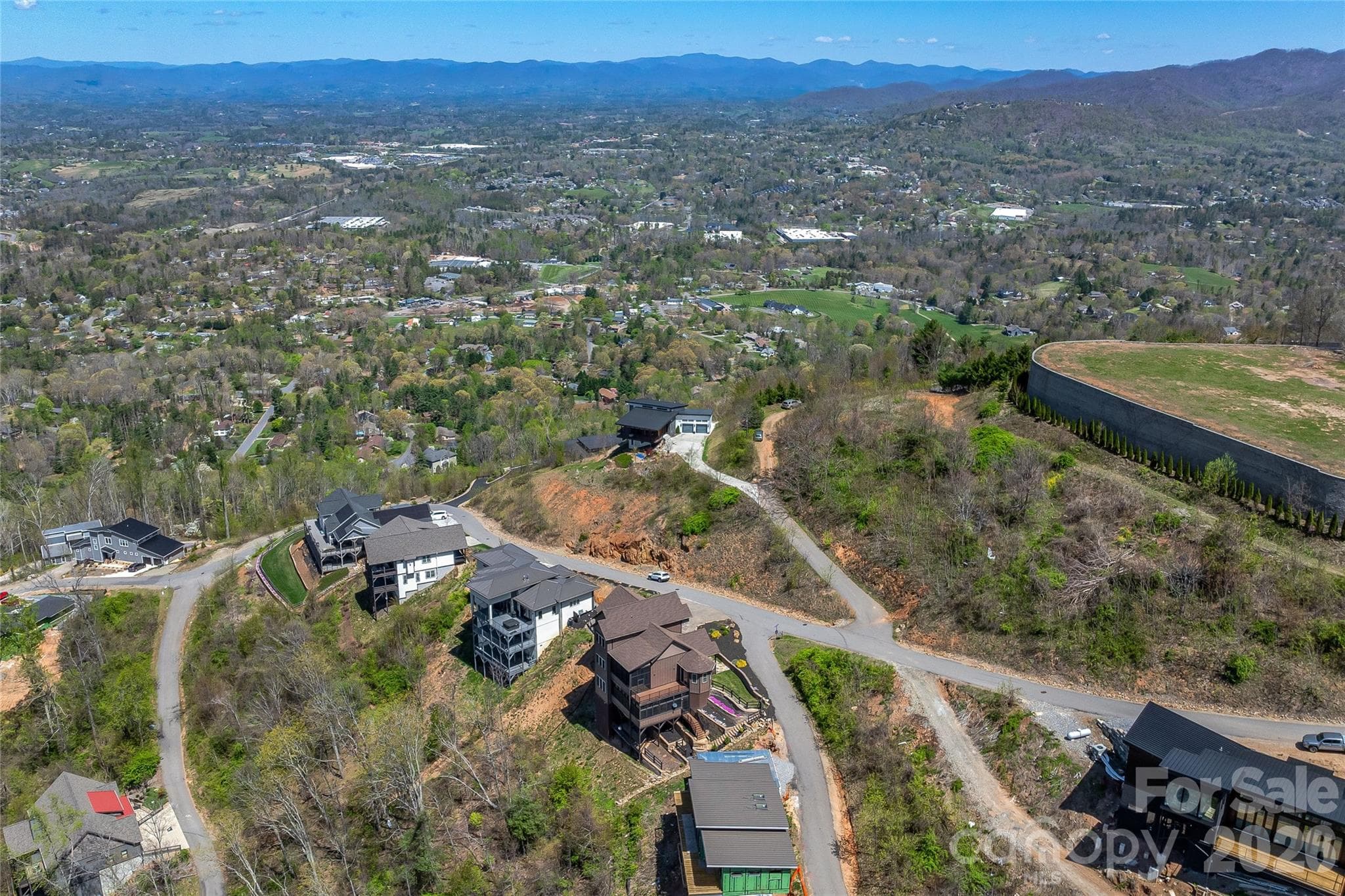 Single Family Residence at 179 Serenity Ridge Trail, Asheville, photo 36 of 44