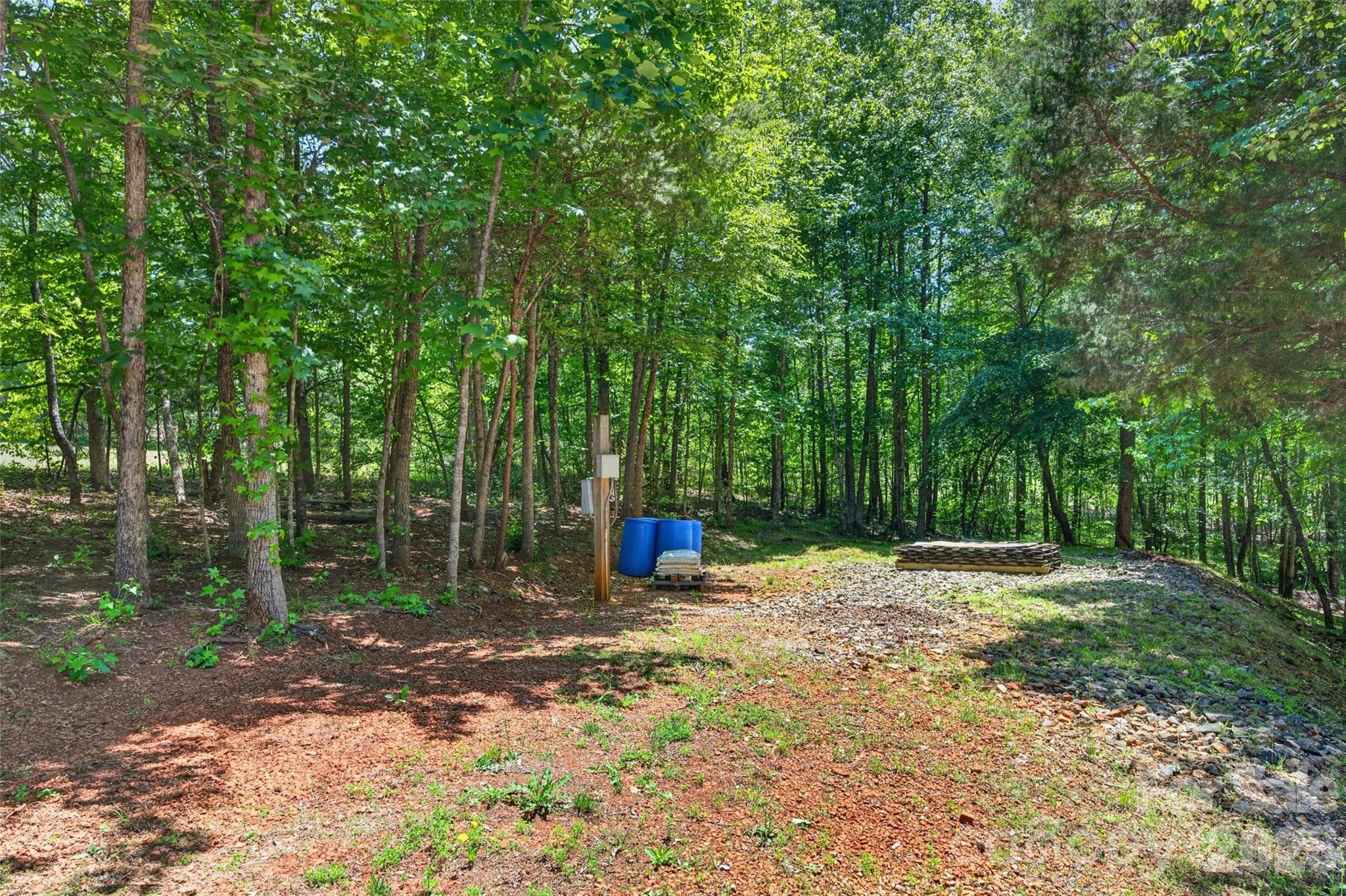 RV area with electric hookup (no sewer hookup) - 2977 Cabin Creek Drive, Catawba