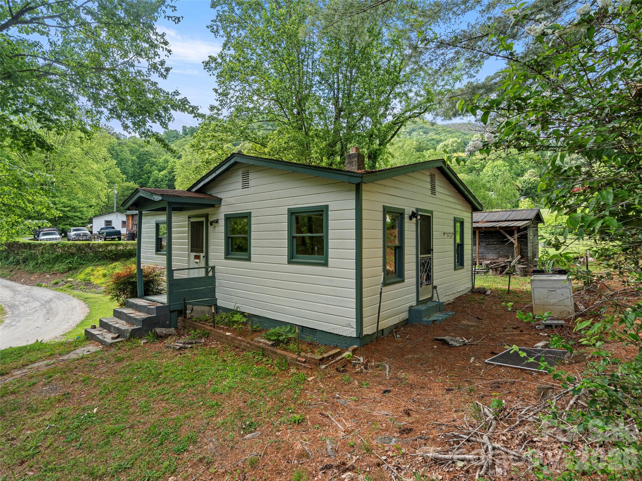 1669 Fisher Creek Road