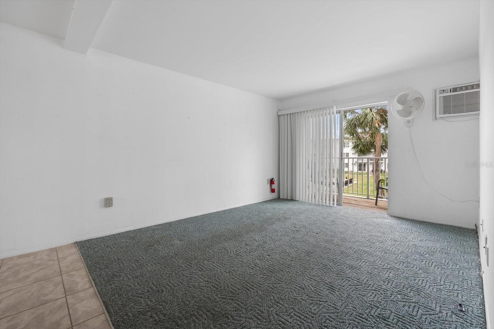Condominium at 2326 CANAL DR #G25, BRADENTON, photo 6 of 39