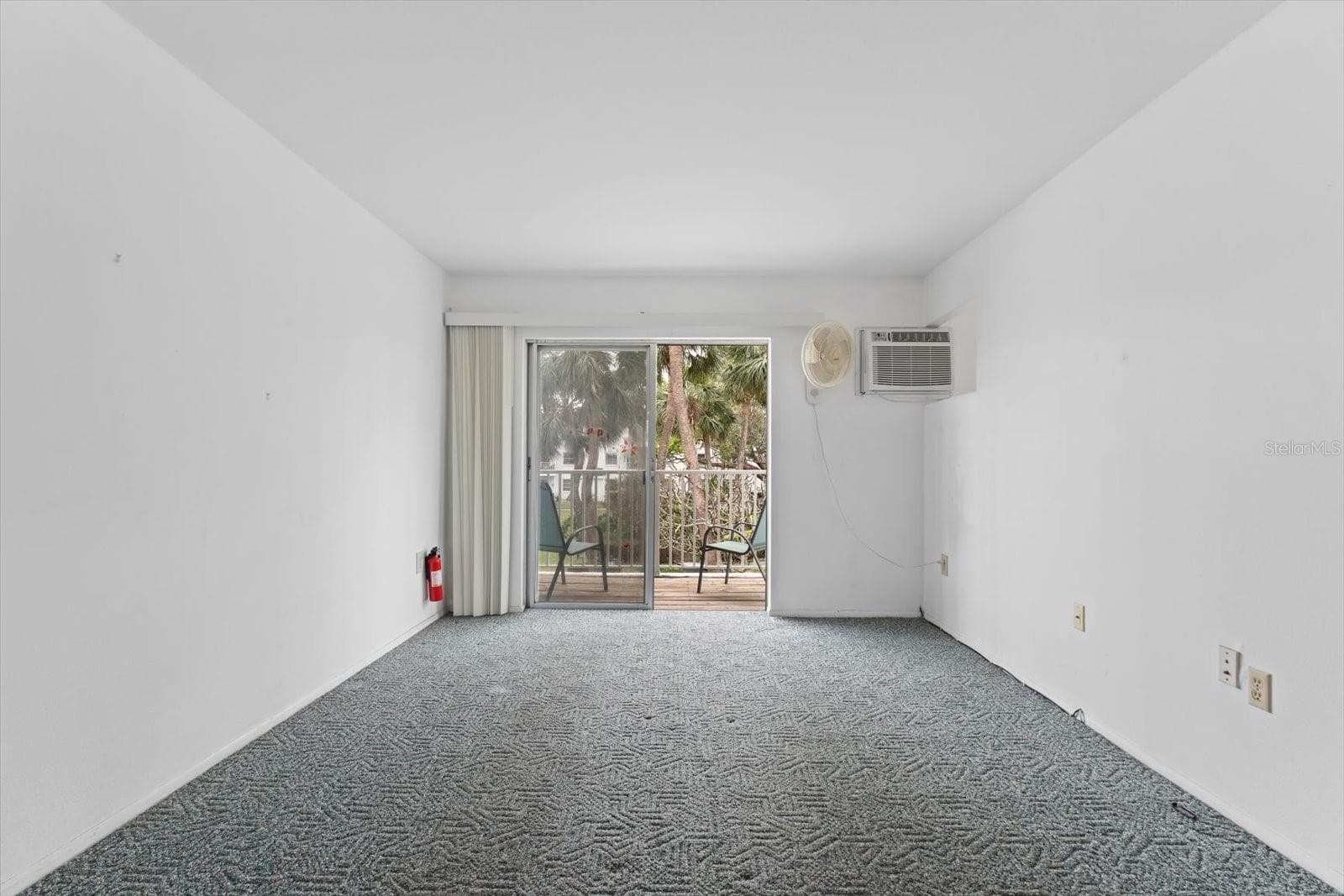 Condominium at 2326 CANAL DR #G25, BRADENTON, photo 8 of 39