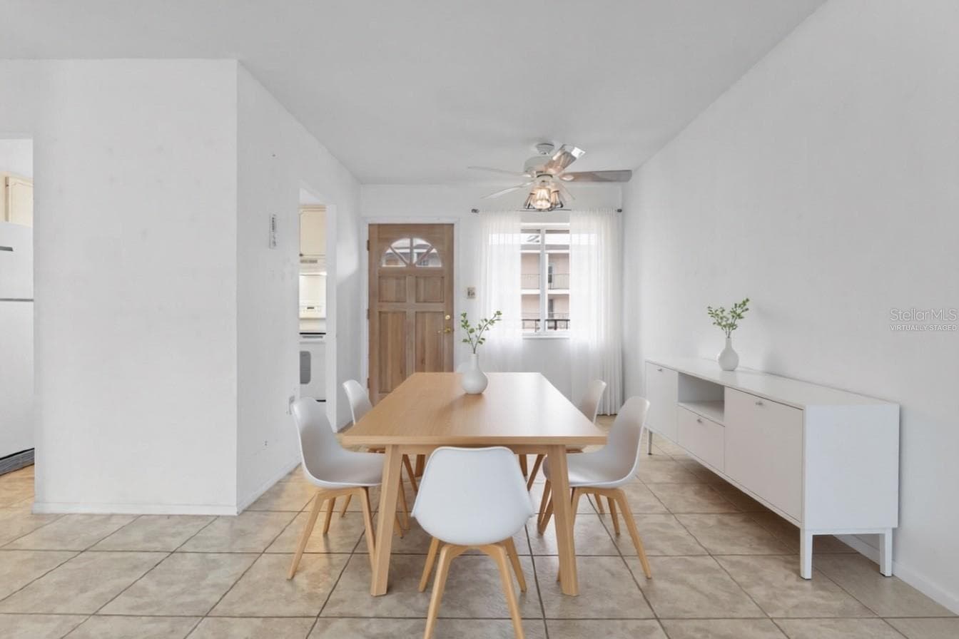 Virtually Staged - 2326 CANAL DR #G25, BRADENTON