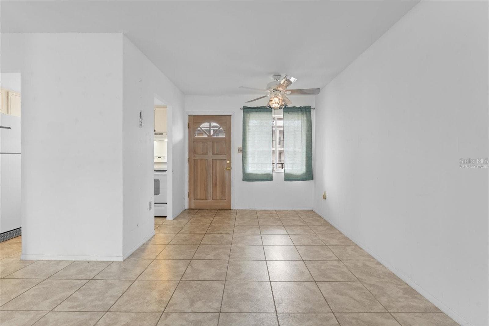 Virtually Staged - 2326 CANAL DR #G25, BRADENTON