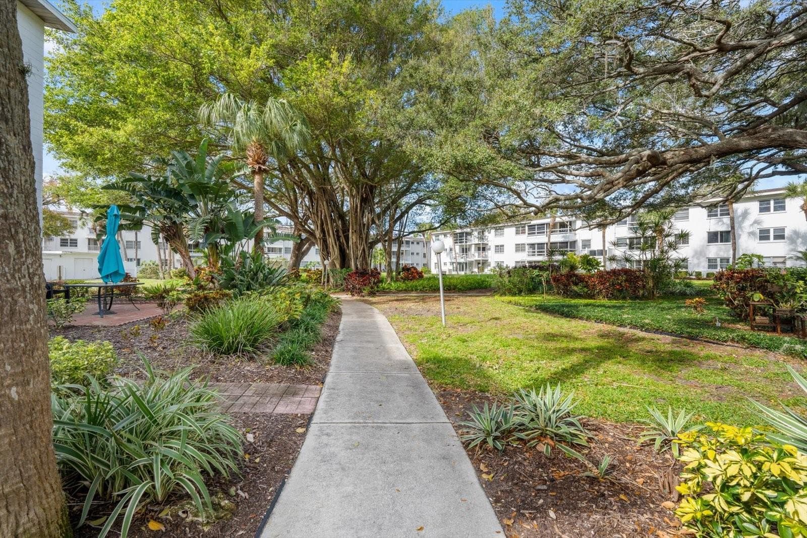 Condominium at 2326 CANAL DR #G25, BRADENTON, photo 37 of 39