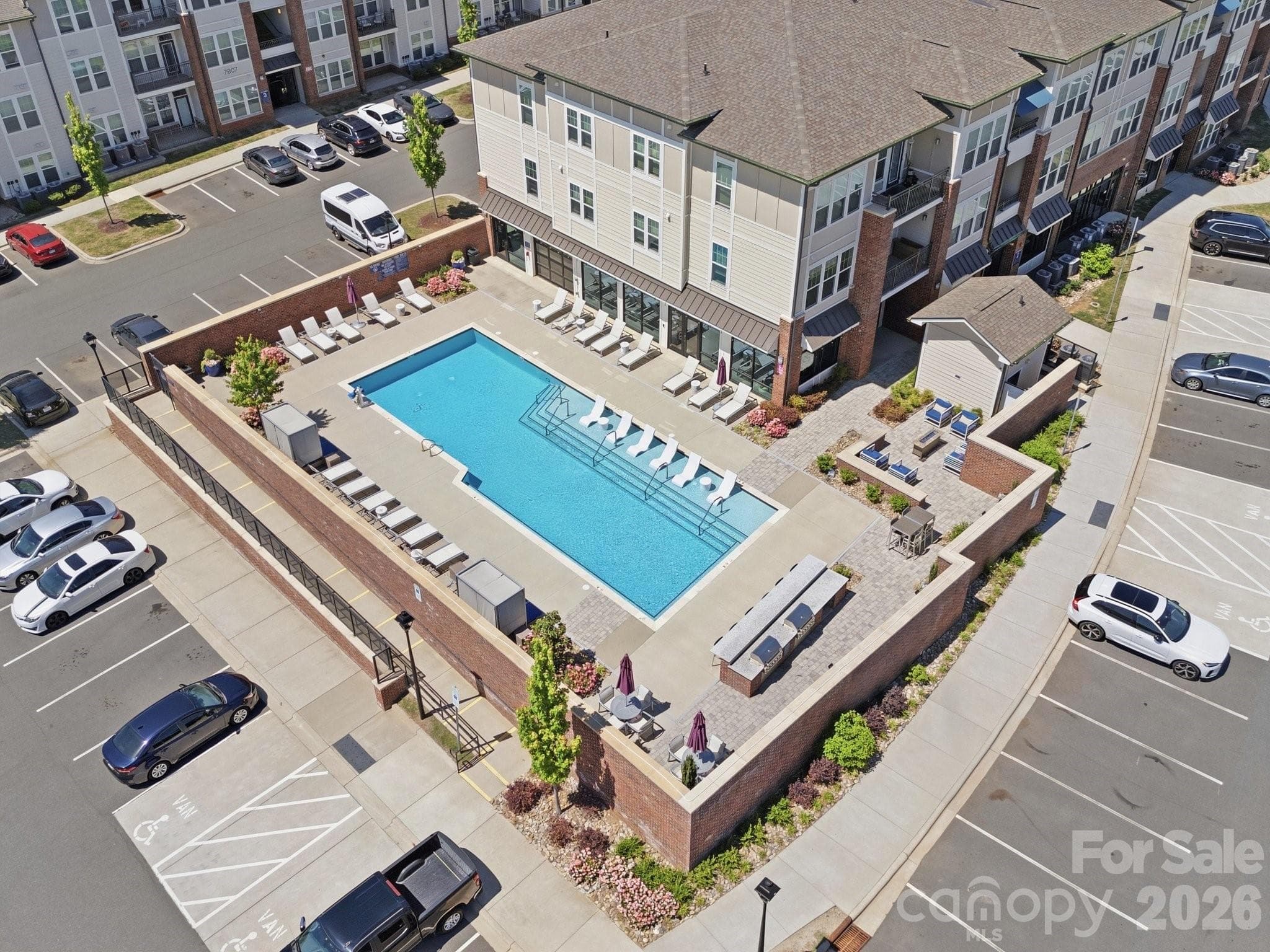 Townhouse at Charlotte, photo 31 of 34