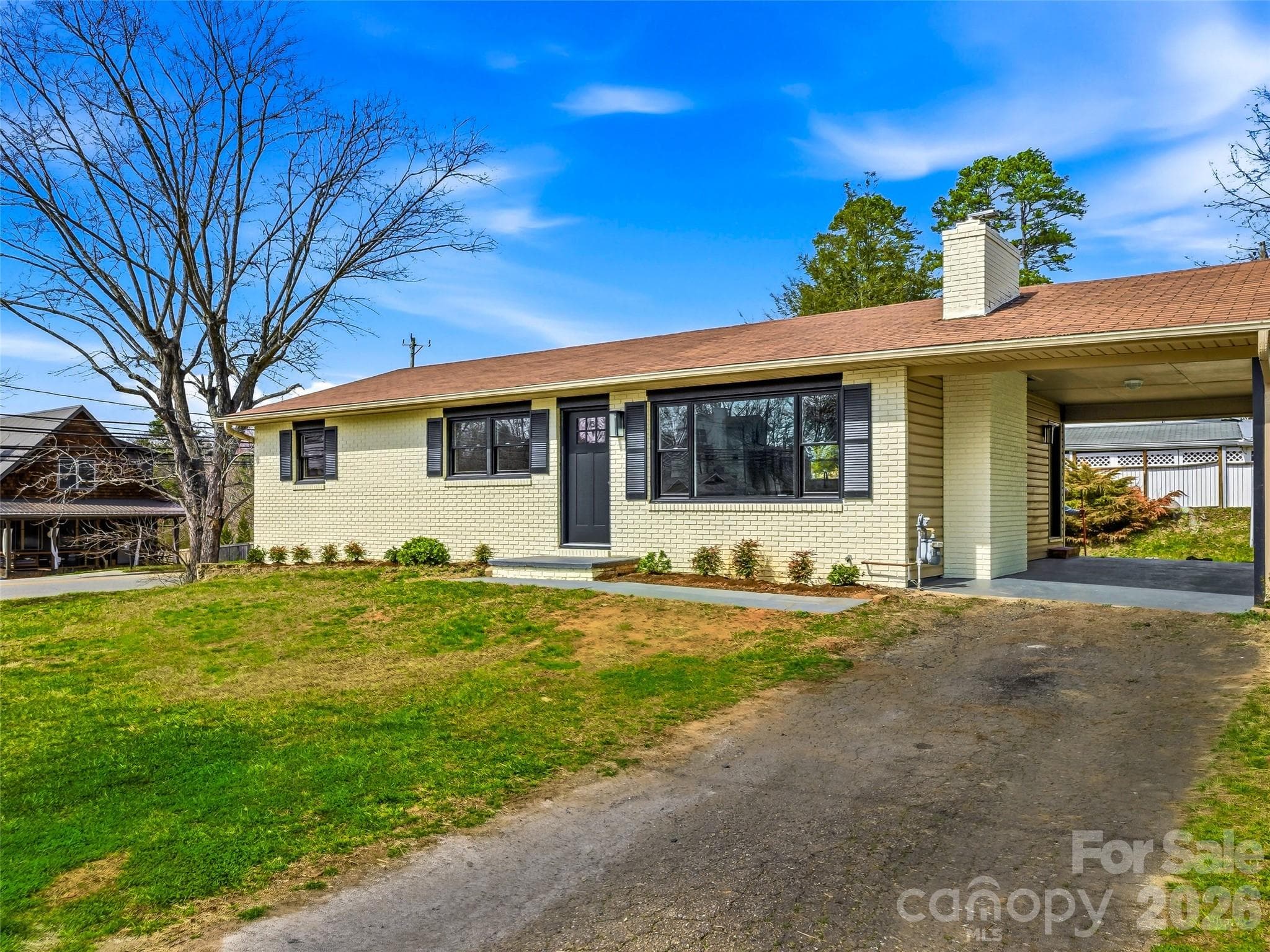 Single Family Residence at Weaverville, photo 2 of 32