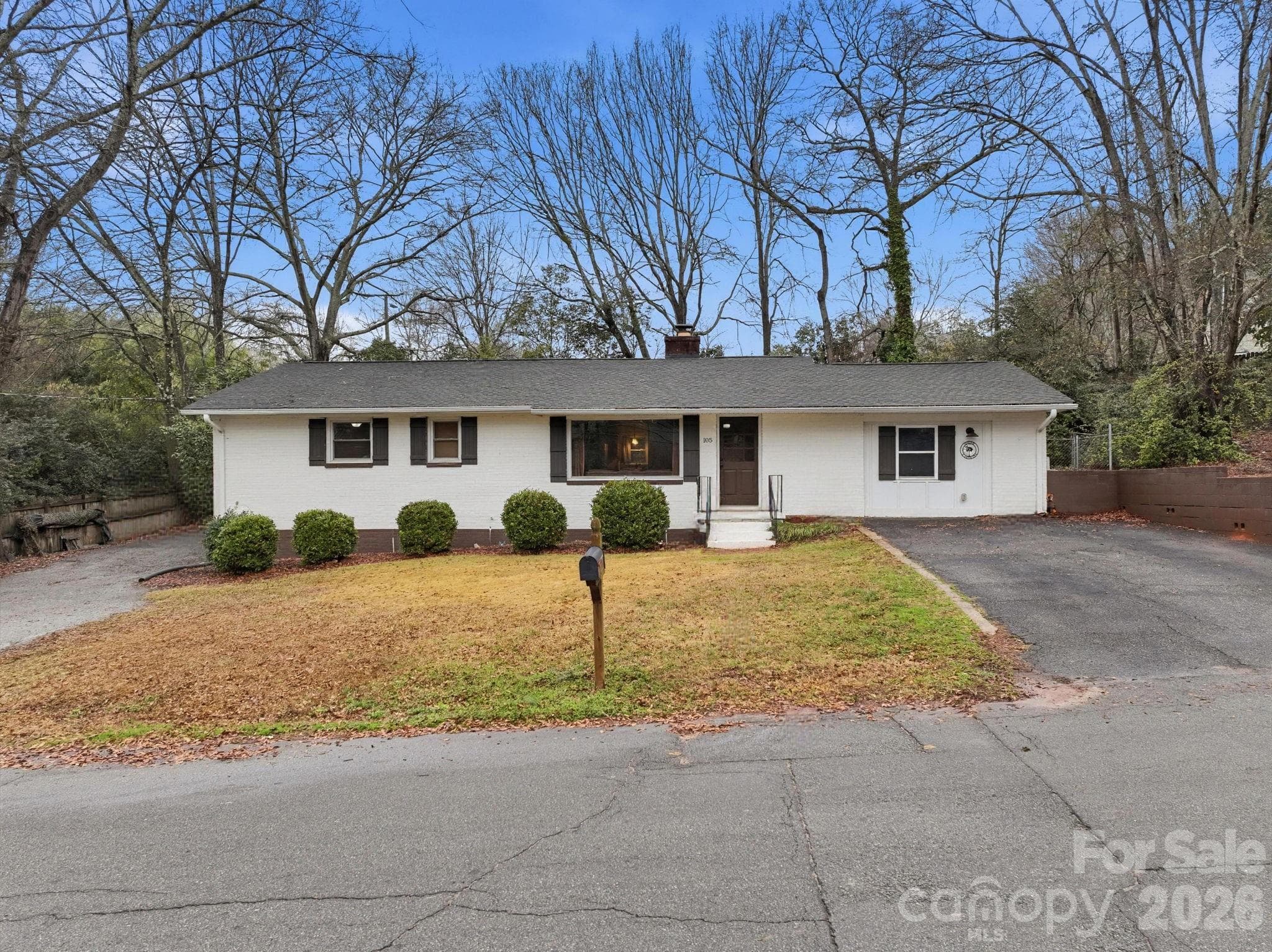 Single Family Residence at 105 College Heights Boulevard, Clemson, photo 4 of 33