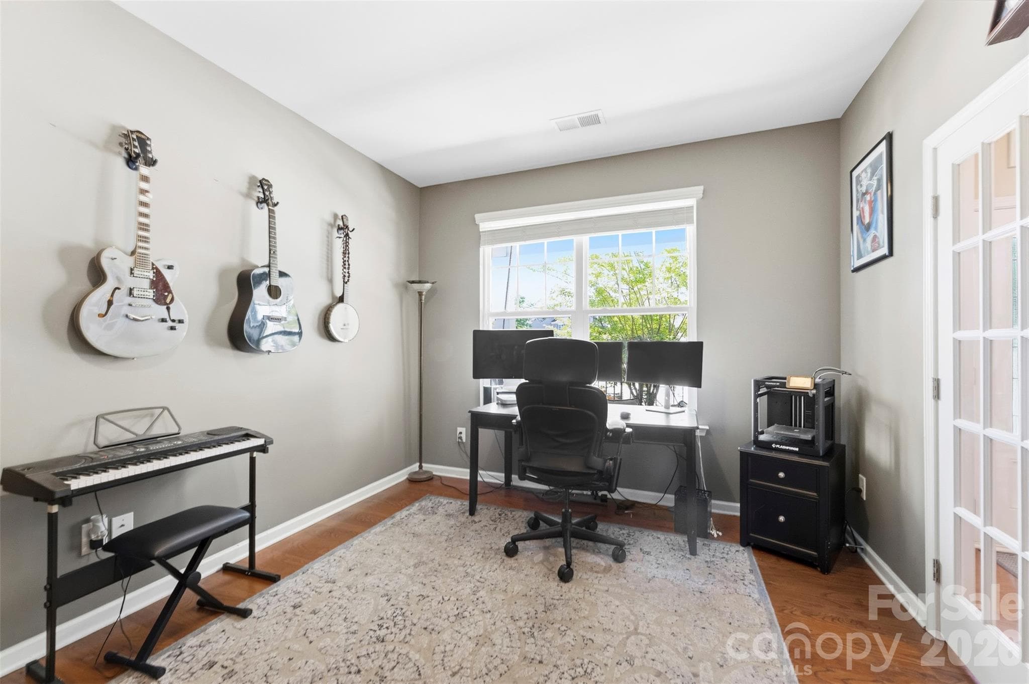 Single Family Residence at 2028 Brightflower Lane, York, photo 4 of 48