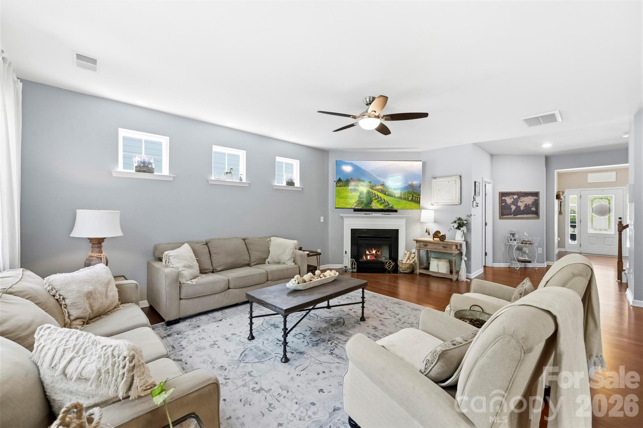 Single Family Residence at 2028 Brightflower Lane, York, photo 9 of 48