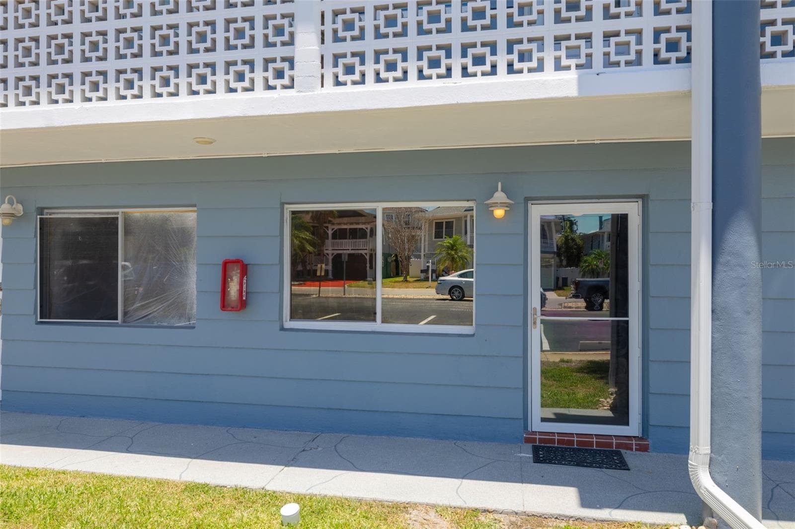Entrance to unit - 250 126TH AVE #104, TREASURE ISLAND