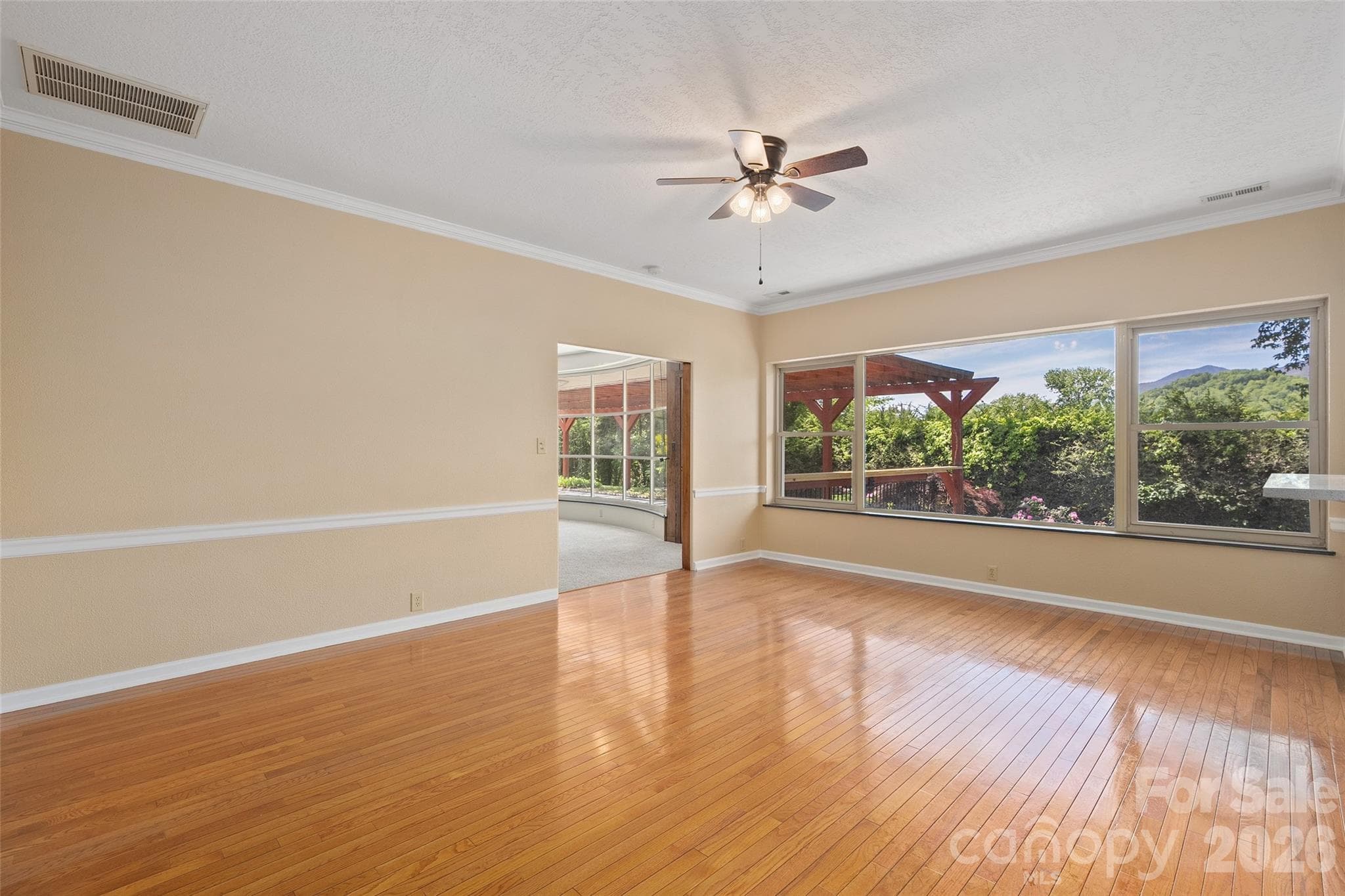Dining Room - Waynesville
