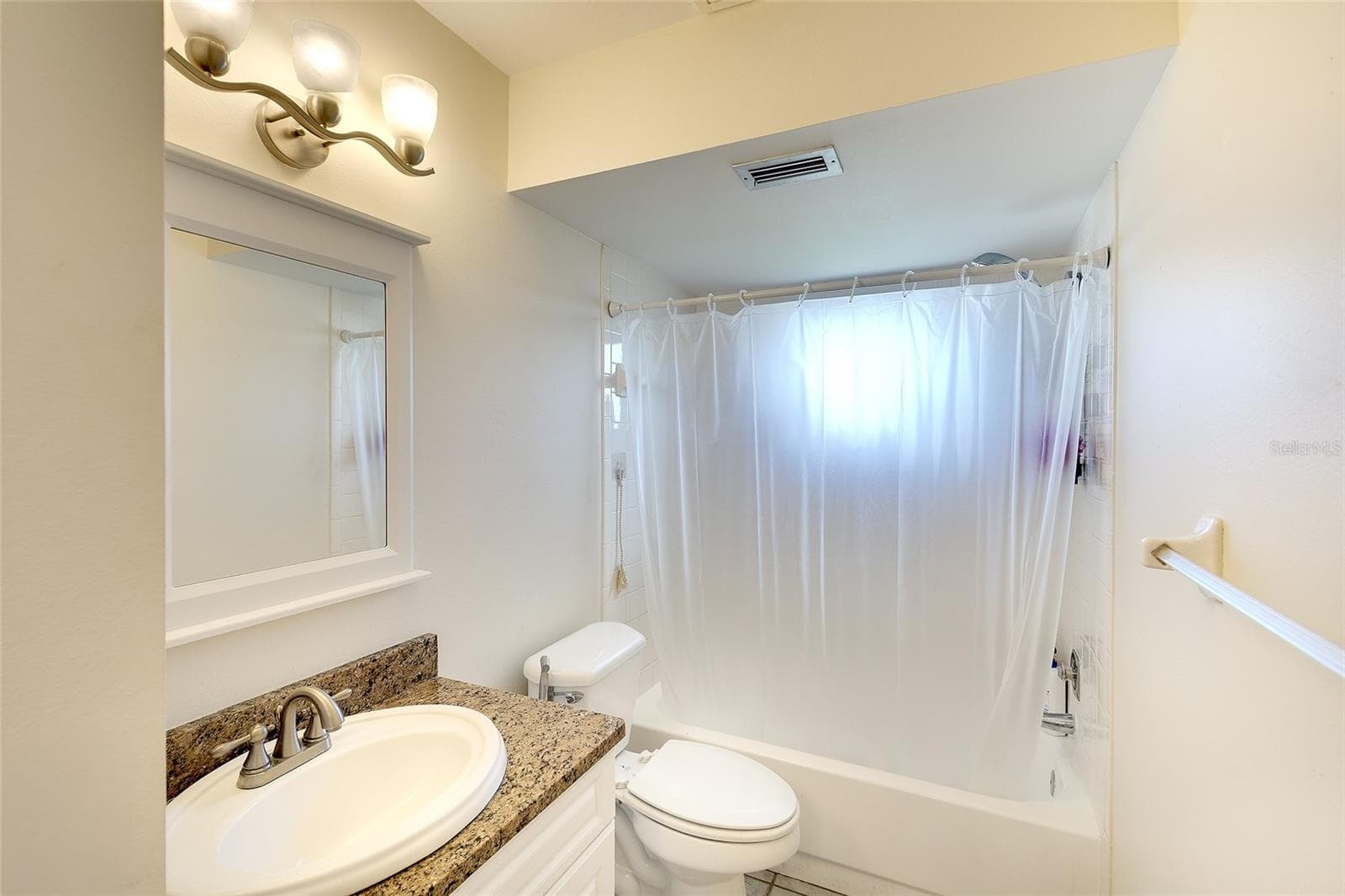 Single Family Residence at 3810 JOYCE DR, BRADENTON, photo 20 of 28