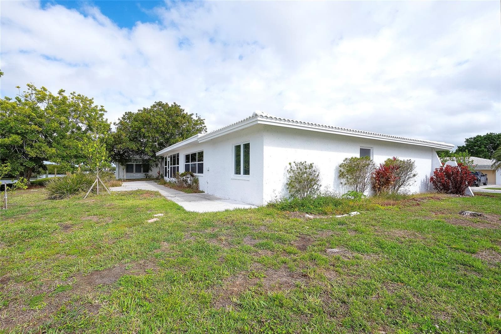 Single Family Residence at 3810 JOYCE DR, BRADENTON, photo 24 of 28