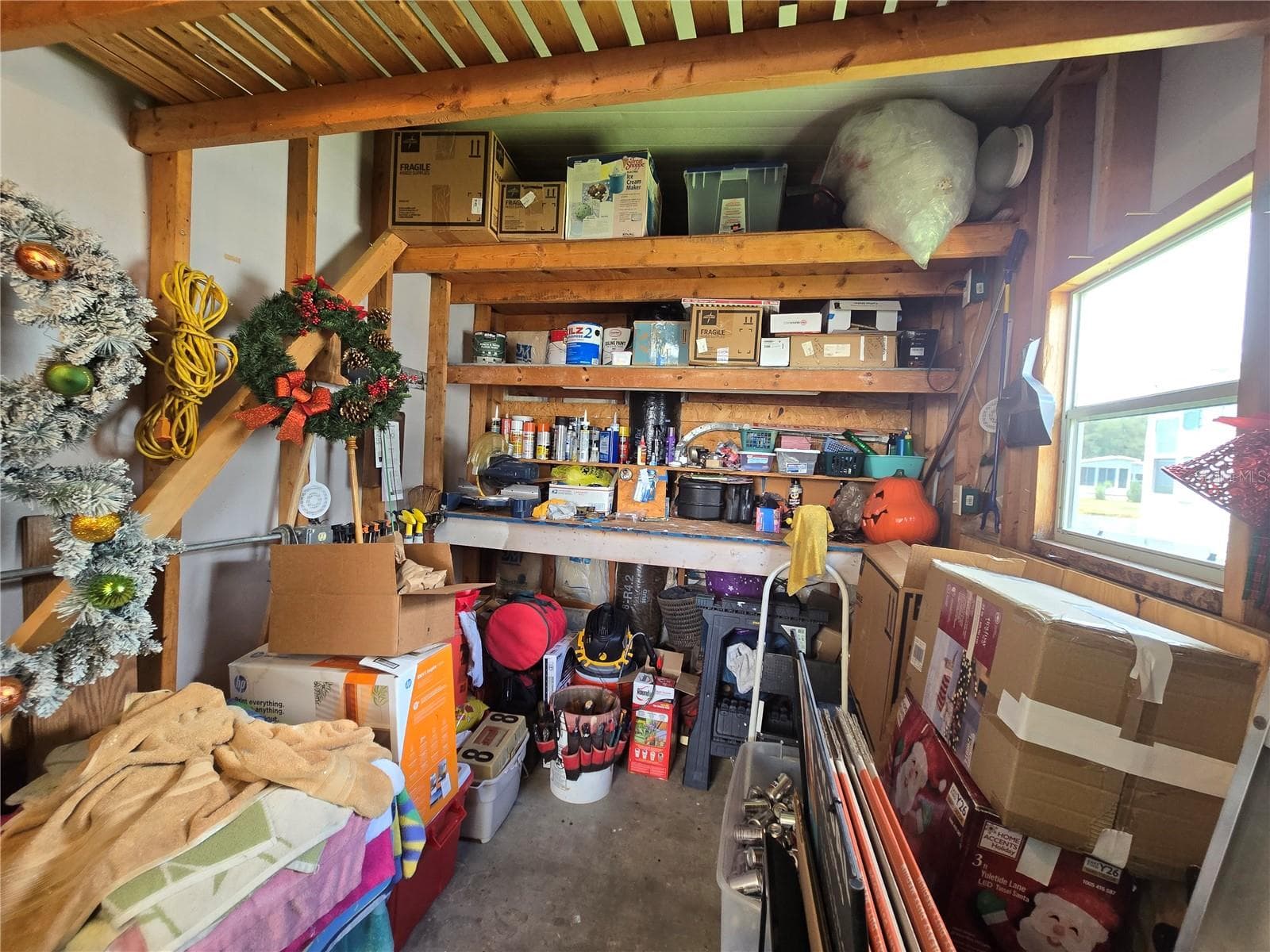Manufactured Home at 88 STRAPHMORE DR, HAINES CITY, photo 12 of 93