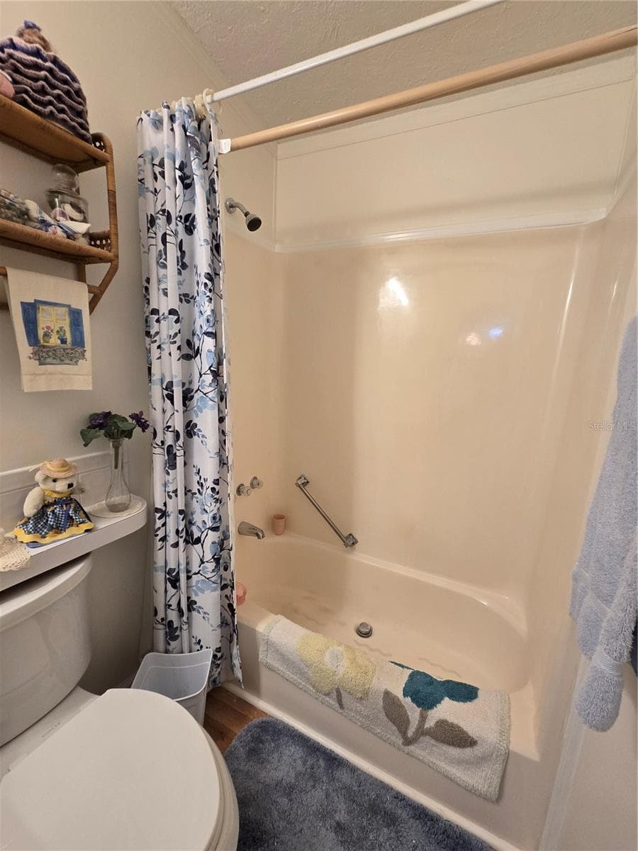 Manufactured Home at 88 STRAPHMORE DR, HAINES CITY, photo 39 of 93