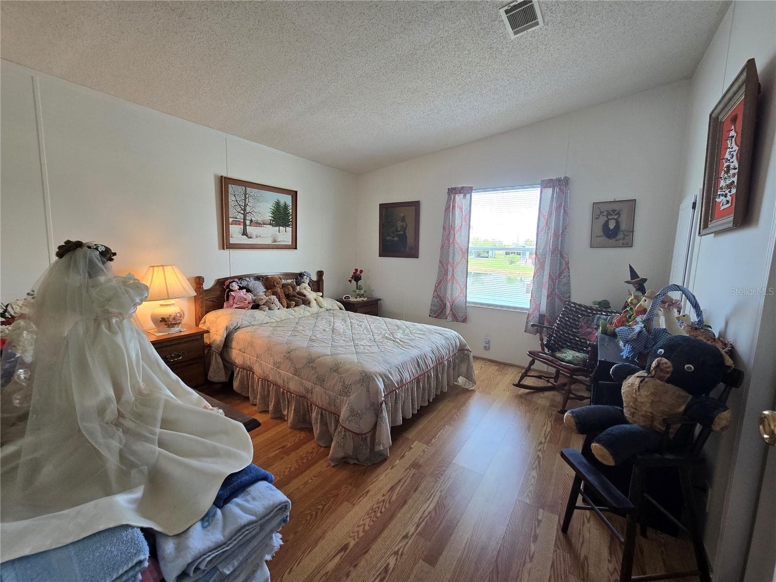 Manufactured Home at 88 STRAPHMORE DR, HAINES CITY, photo 40 of 93