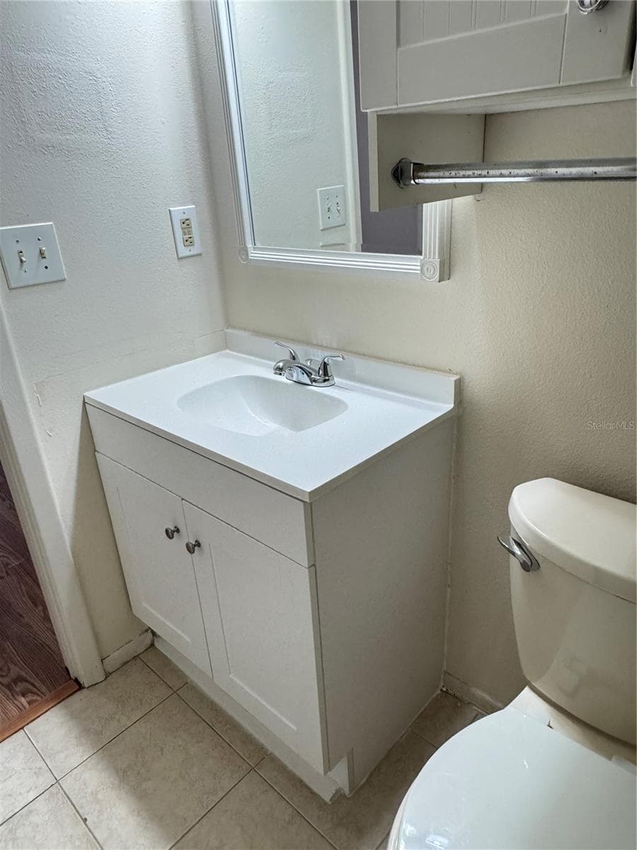 Master Bathroom - 4033 DREAM OAK PL #101, TAMPA