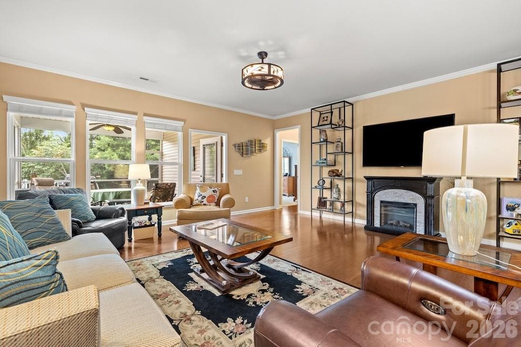 Single Family Residence at 7020 Kitty Hawk Lane, Fort Mill, photo 11 of 42