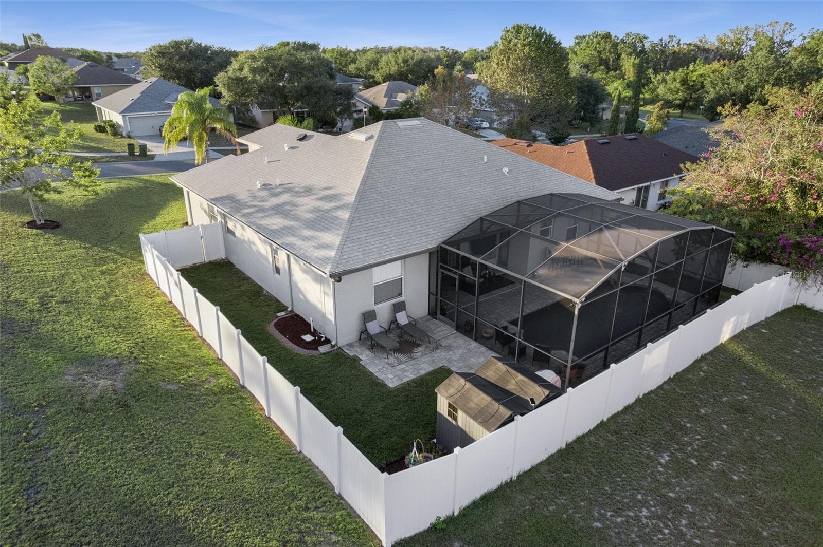 Single Family Residence at 2720 SAVANNAH DR, LEESBURG, photo 40 of 41