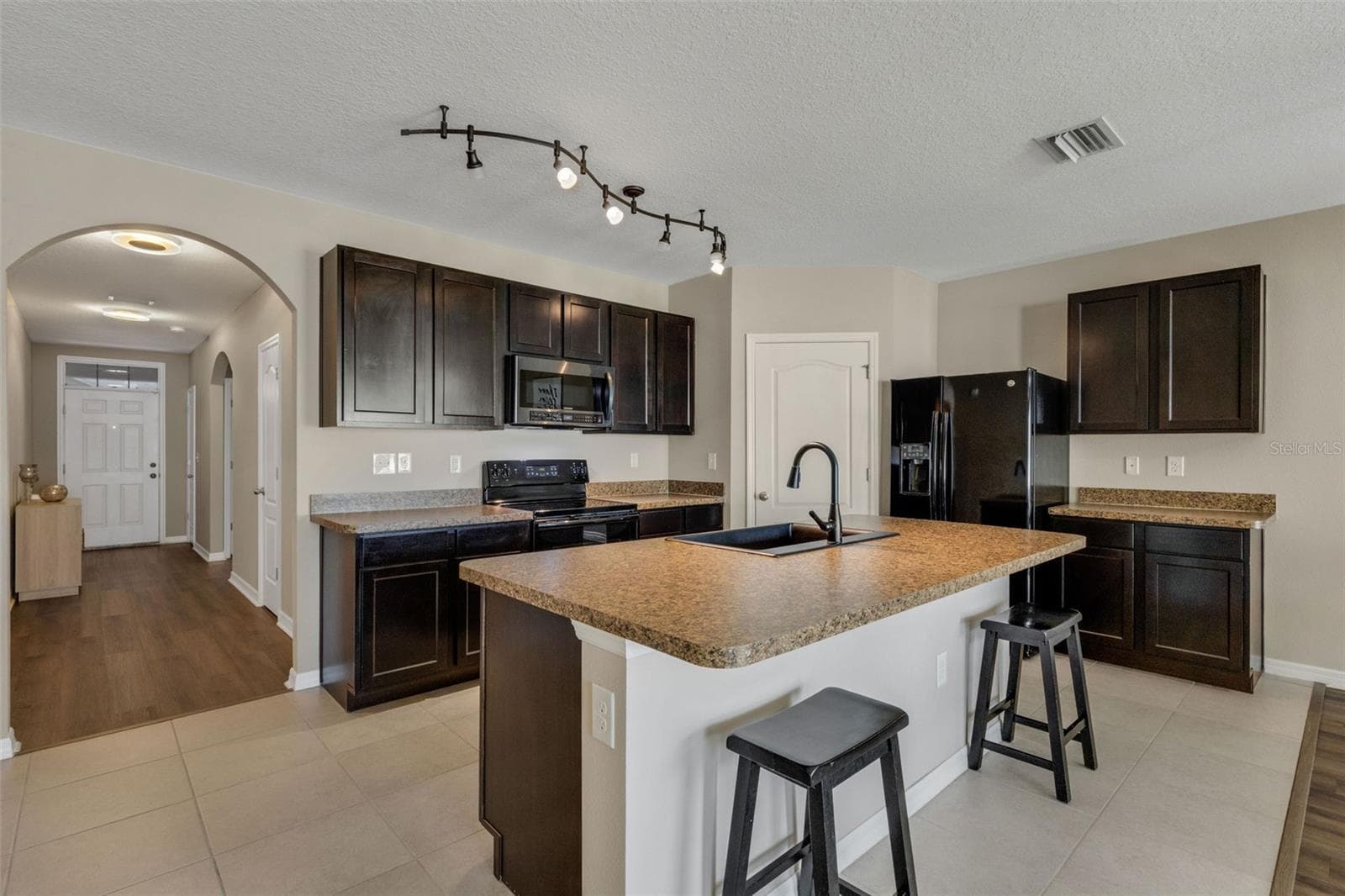 Single Family Residence at 15215 PEACEFUL BULL PL, BRADENTON, photo 8 of 62