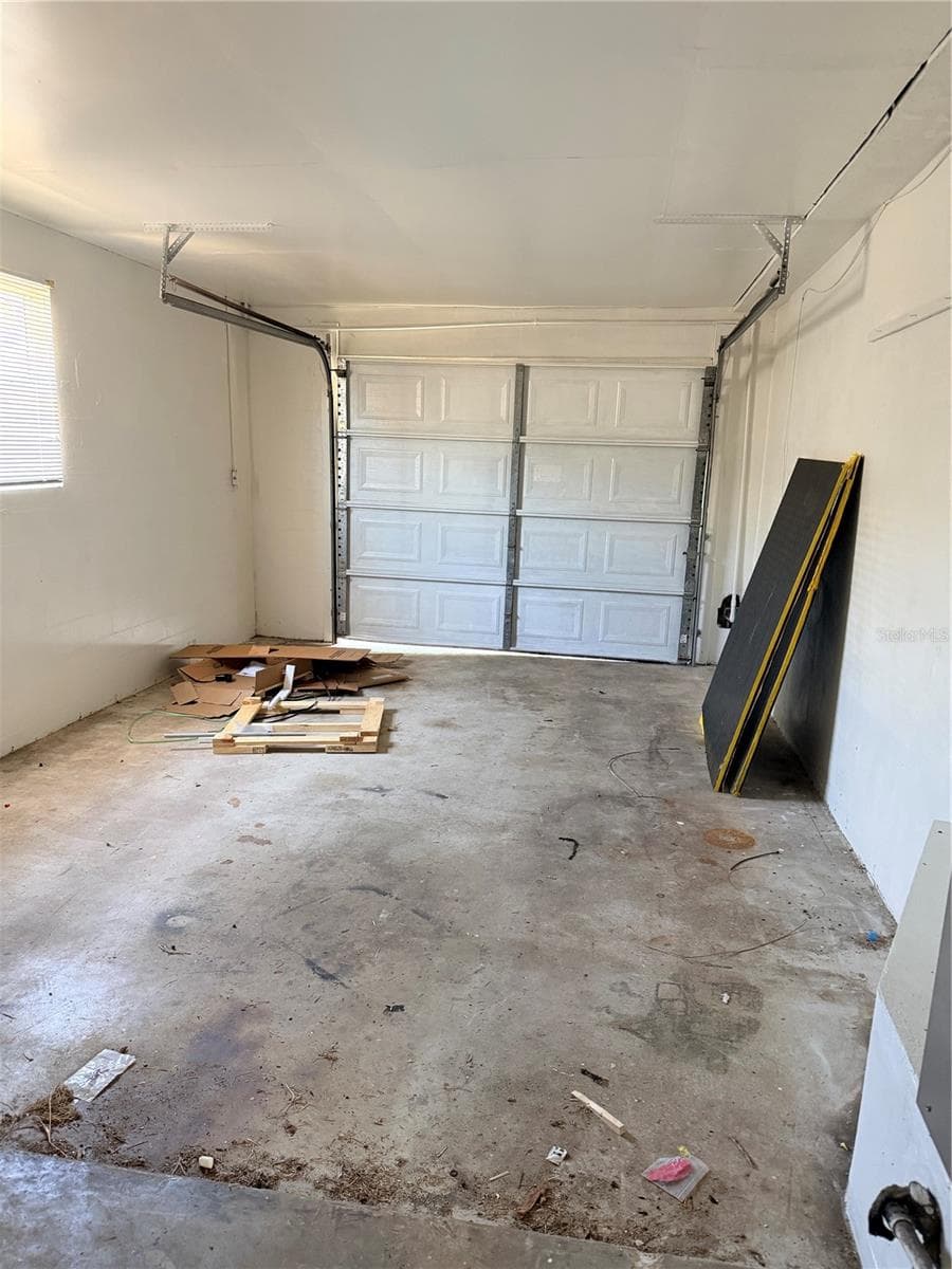 1 car garage - 192 PONCE DE LEON DR, ORMOND BEACH