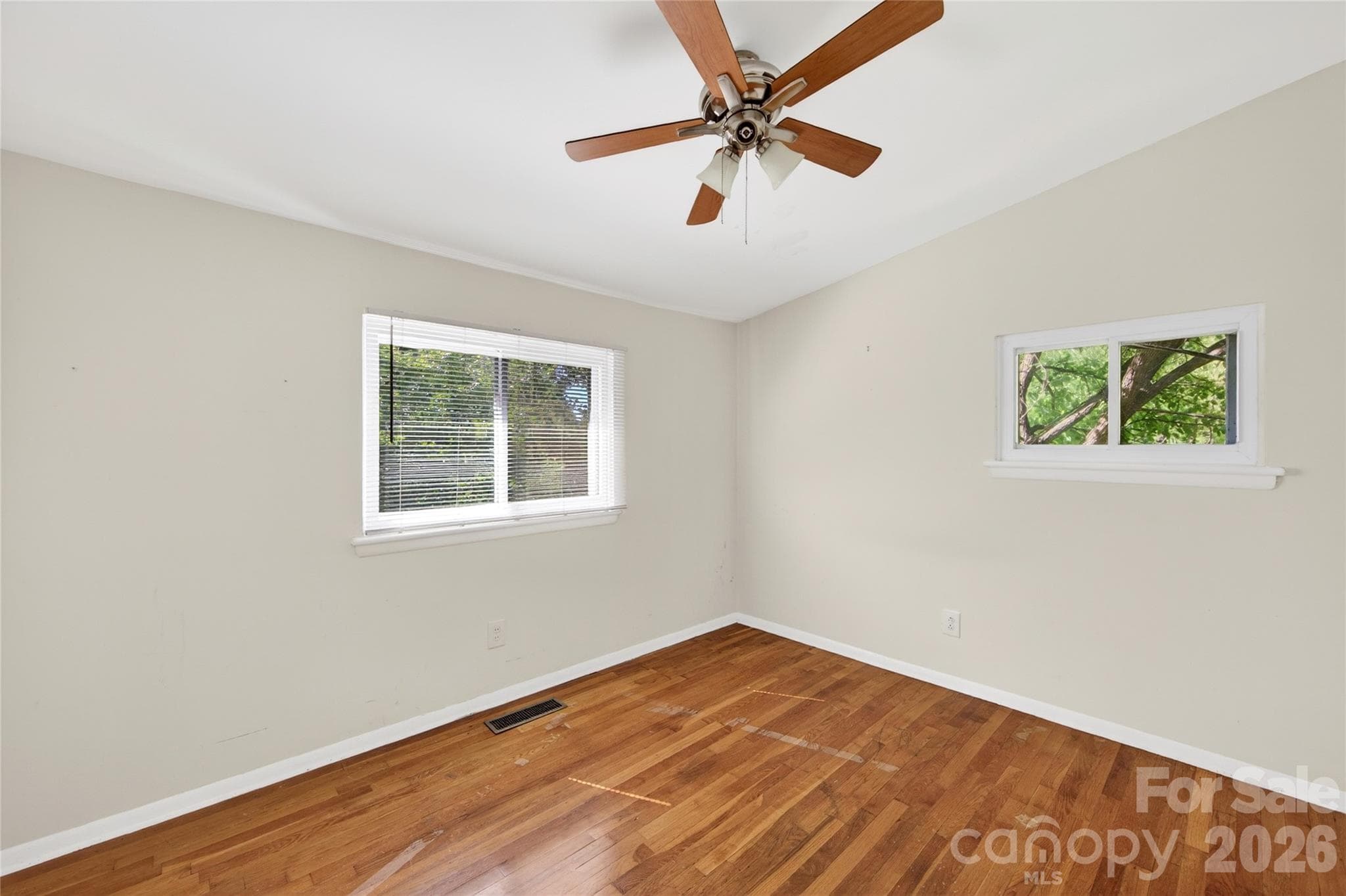 Single Family Residence at 501 Kenlough Drive, Charlotte, photo 28 of 46