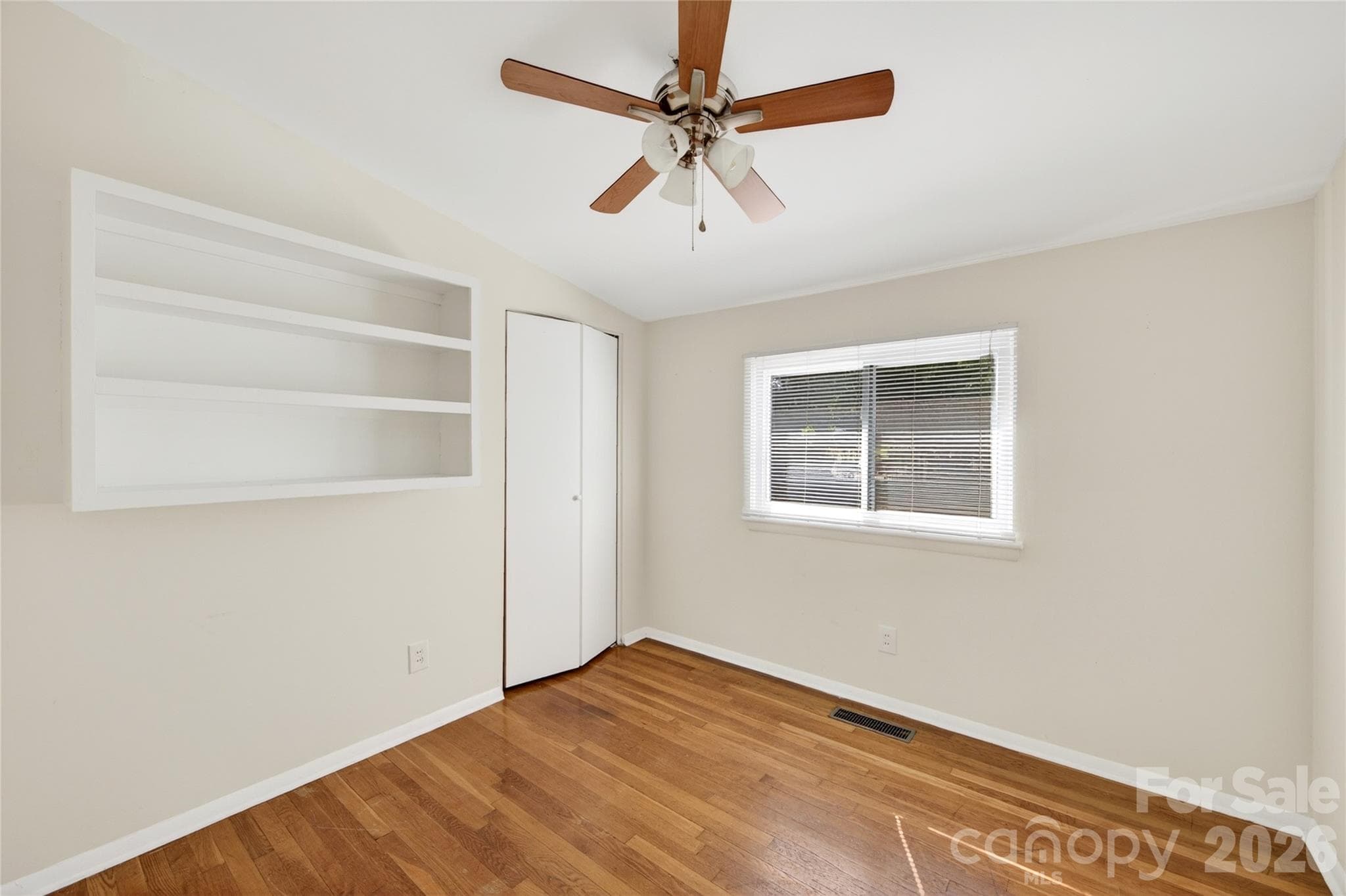 Single Family Residence at 501 Kenlough Drive, Charlotte, photo 31 of 46