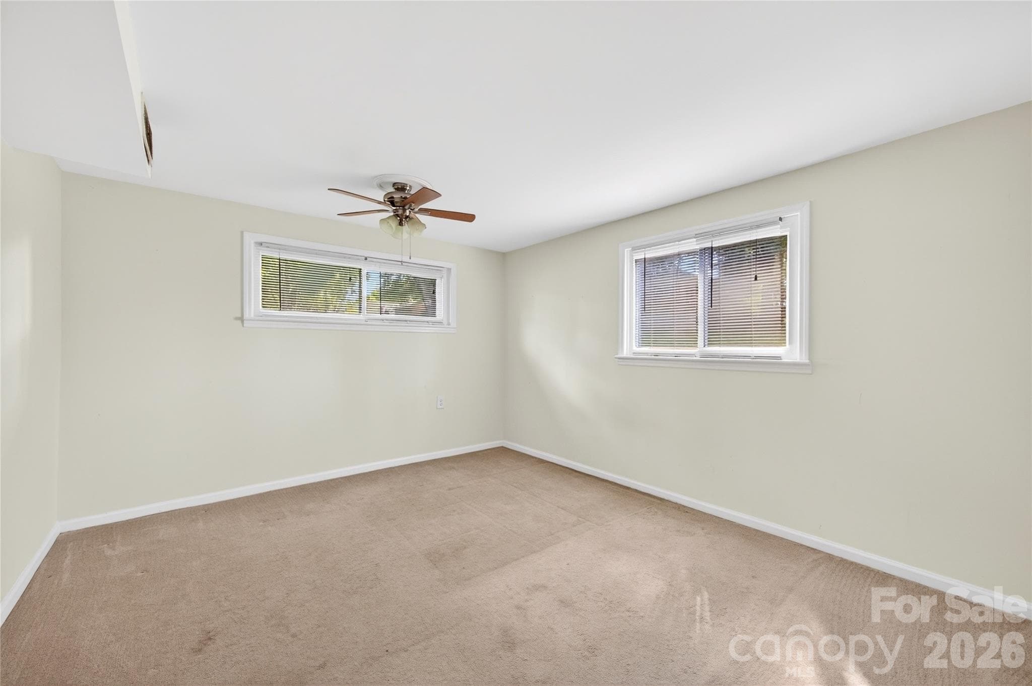 Single Family Residence at 501 Kenlough Drive, Charlotte, photo 35 of 46