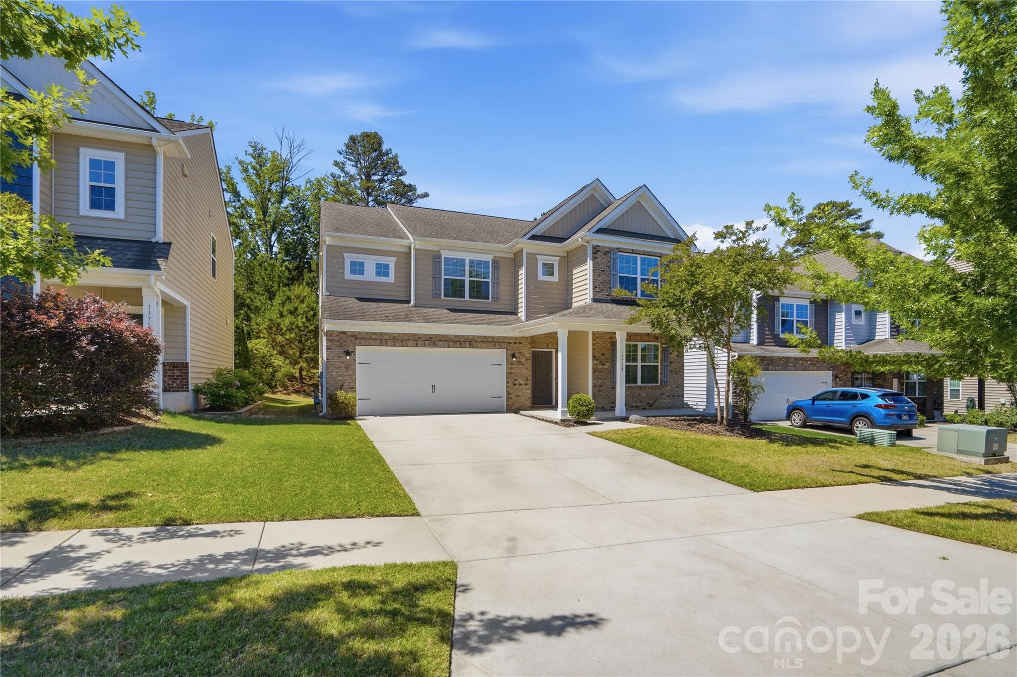 Single Family Residence at Charlotte, photo 2 of 42