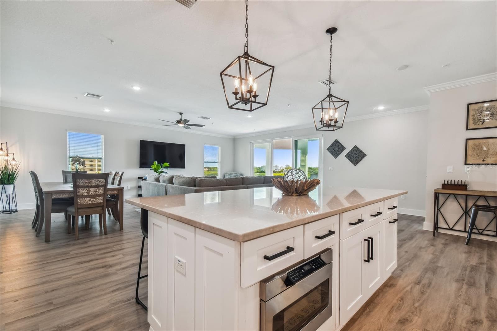 Condominium at 19505 GULF BLVD #404, INDIAN SHORES, photo 16 of 43