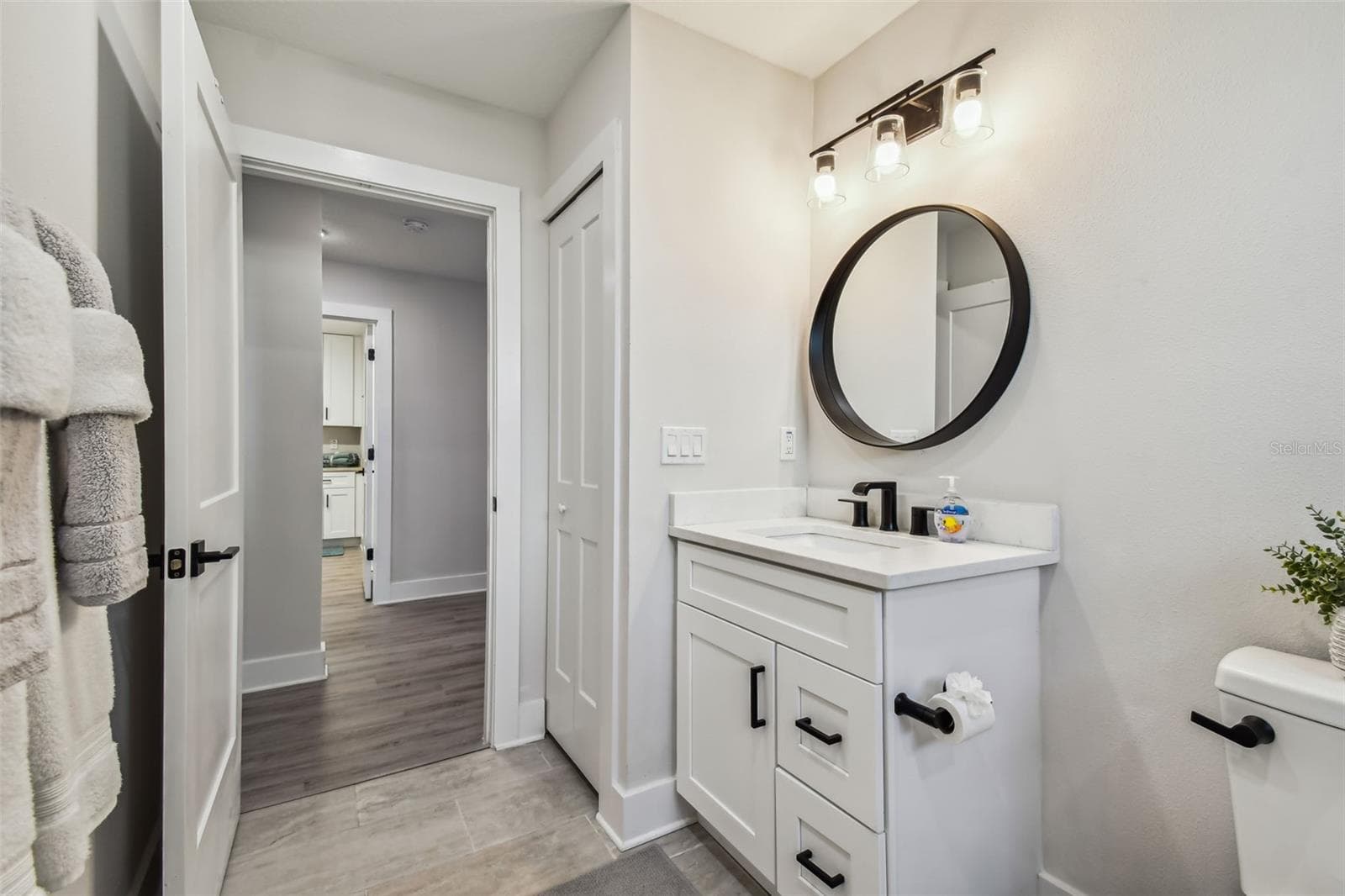 Condominium at 19505 GULF BLVD #404, INDIAN SHORES, photo 25 of 43