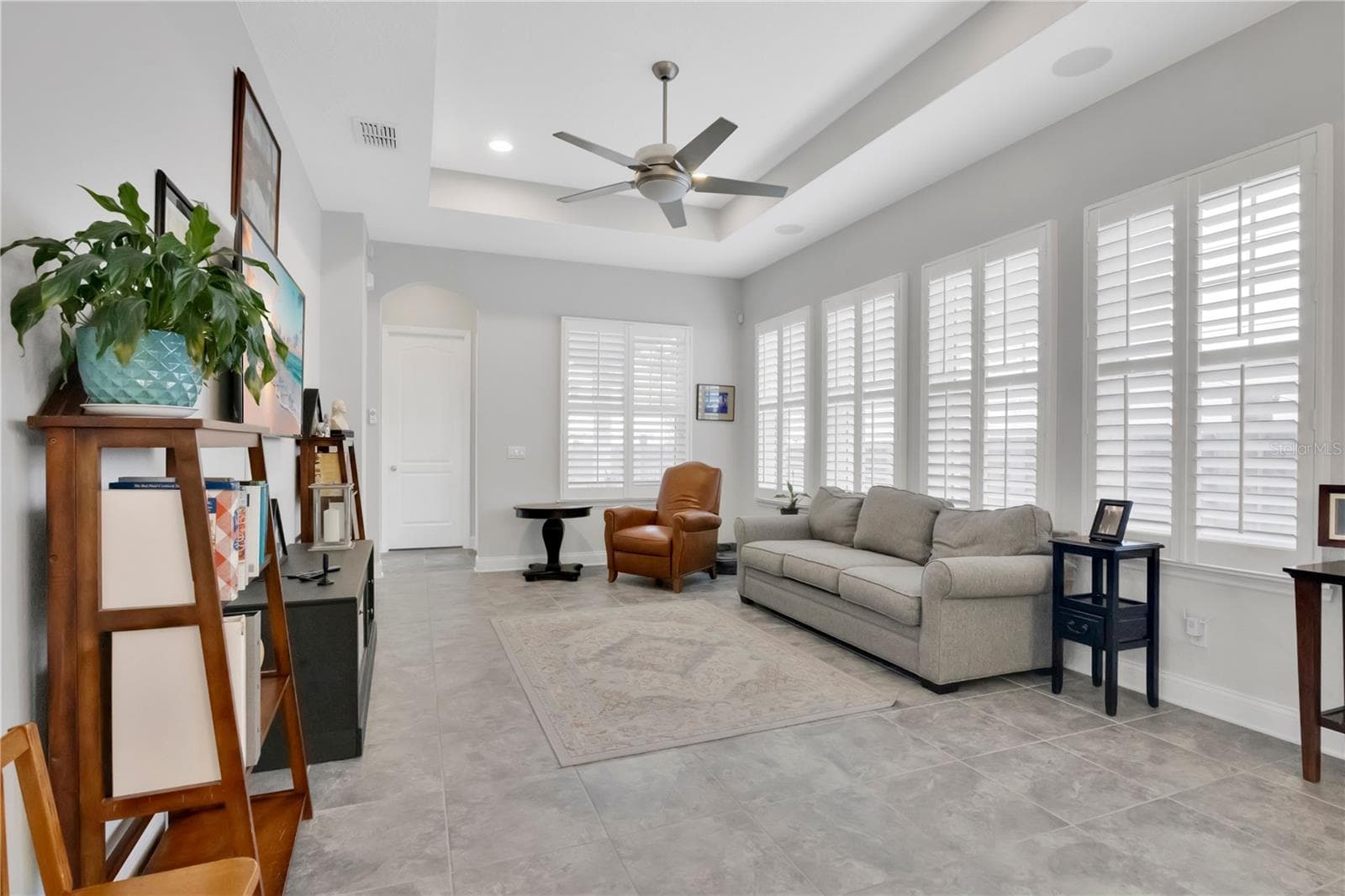Single Family Residence at 9189 MERRIFIELD ST, ORLANDO, photo 8 of 37