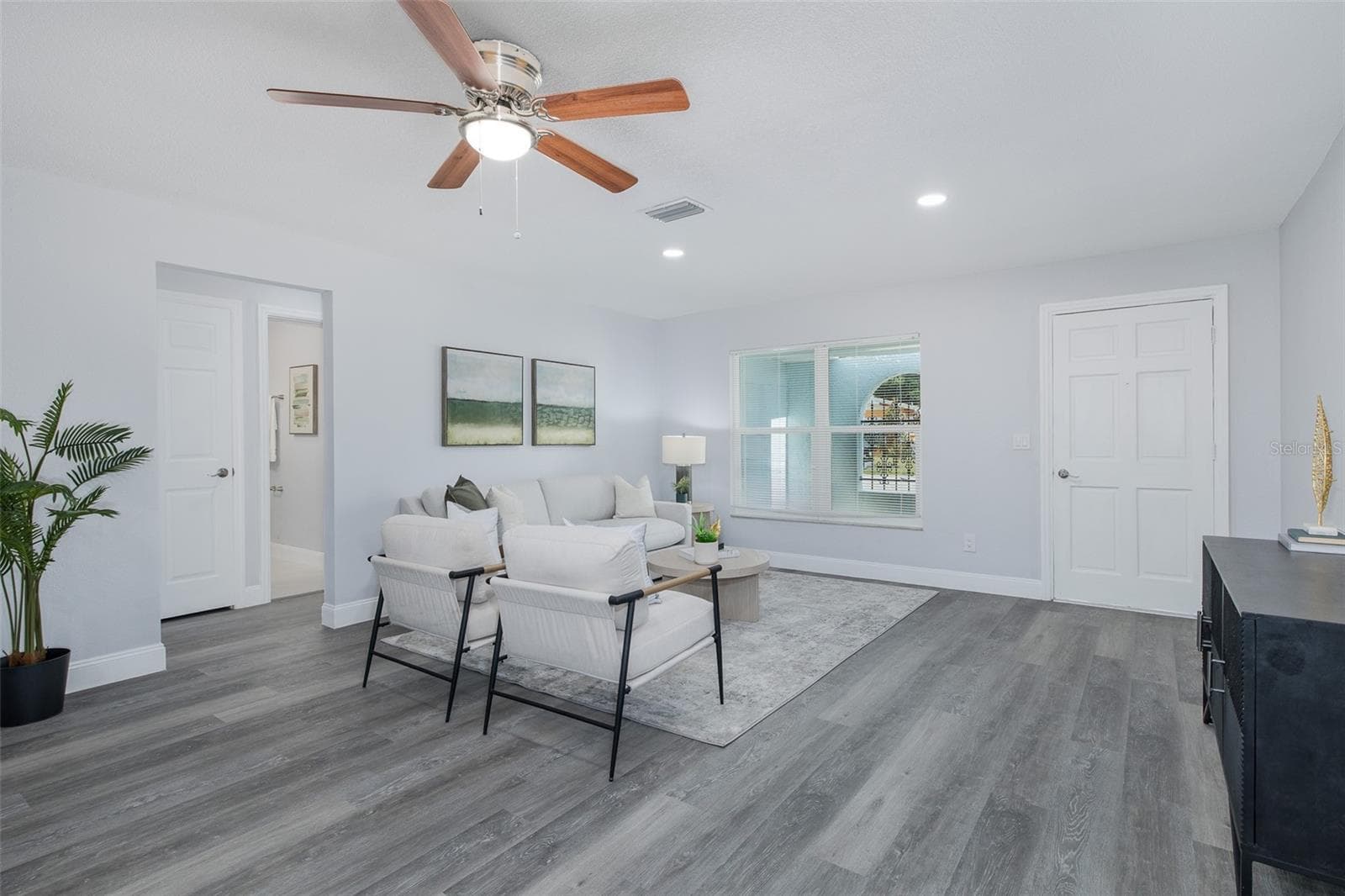 Single Family Residence at 1815 DRIFTWOOD CIR S, OLDSMAR, photo 4 of 48