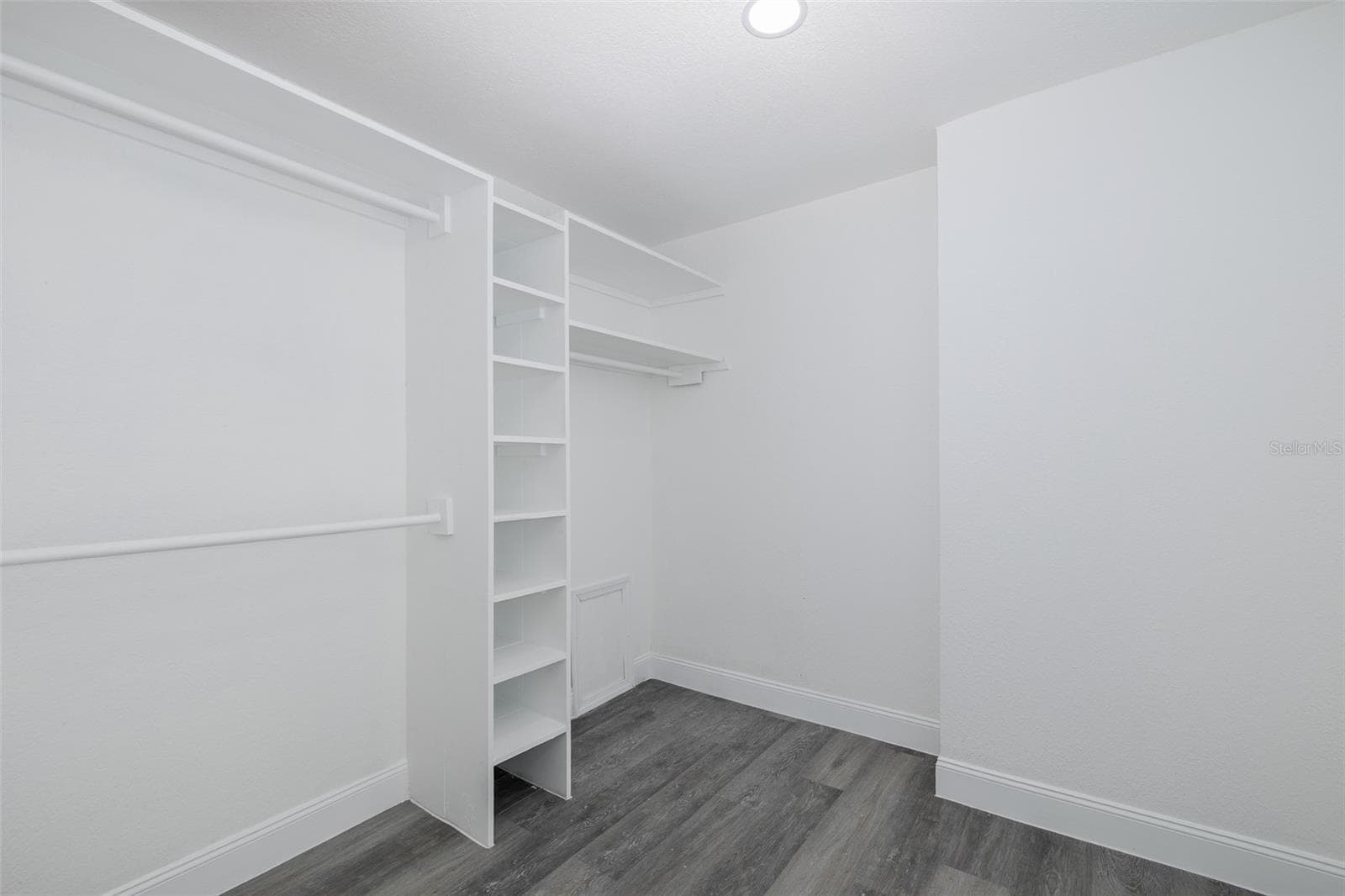Master Closet - 1815 DRIFTWOOD CIR S, OLDSMAR