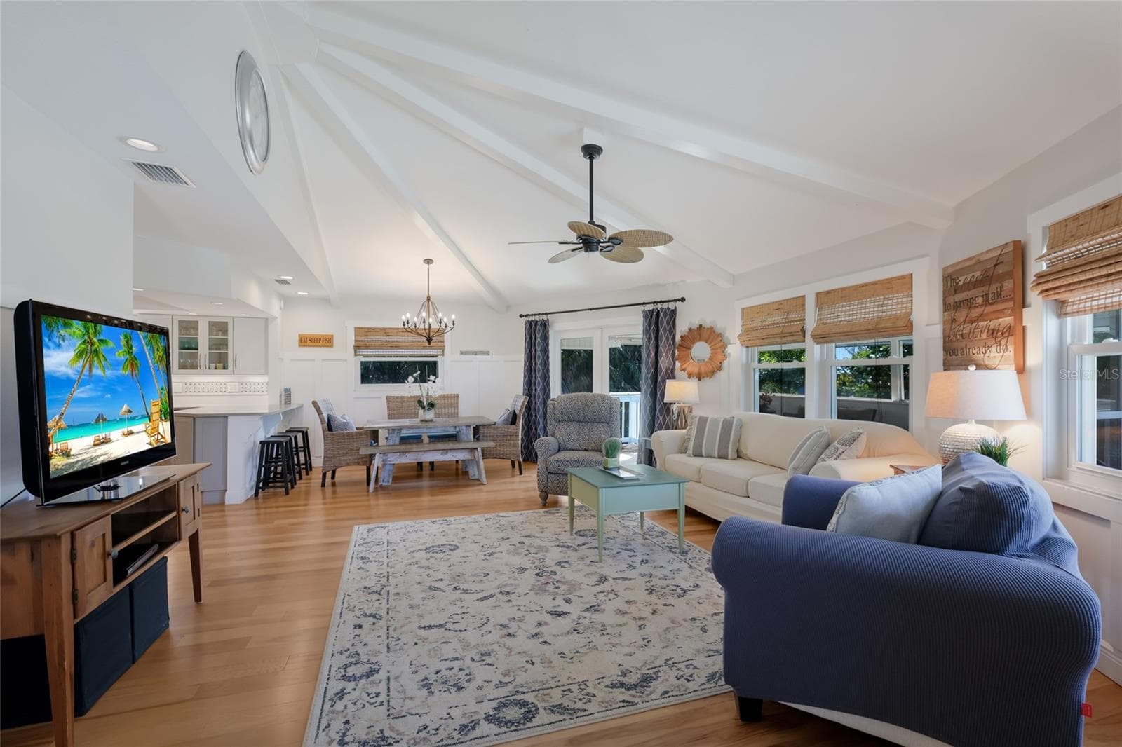 Single Family Residence at 221 85TH ST, HOLMES BEACH, photo 3 of 39