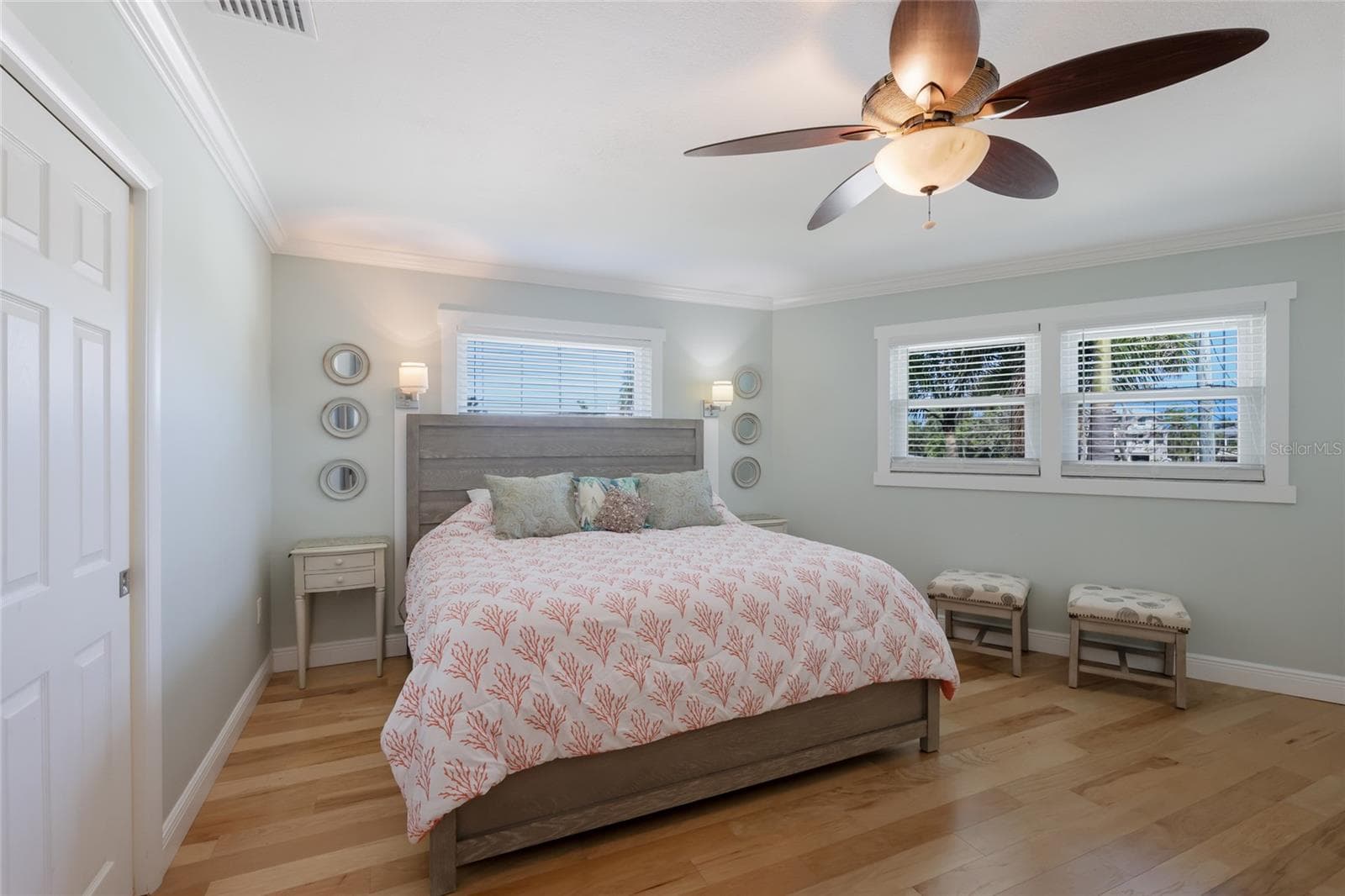Single Family Residence at 221 85TH ST, HOLMES BEACH, photo 16 of 39